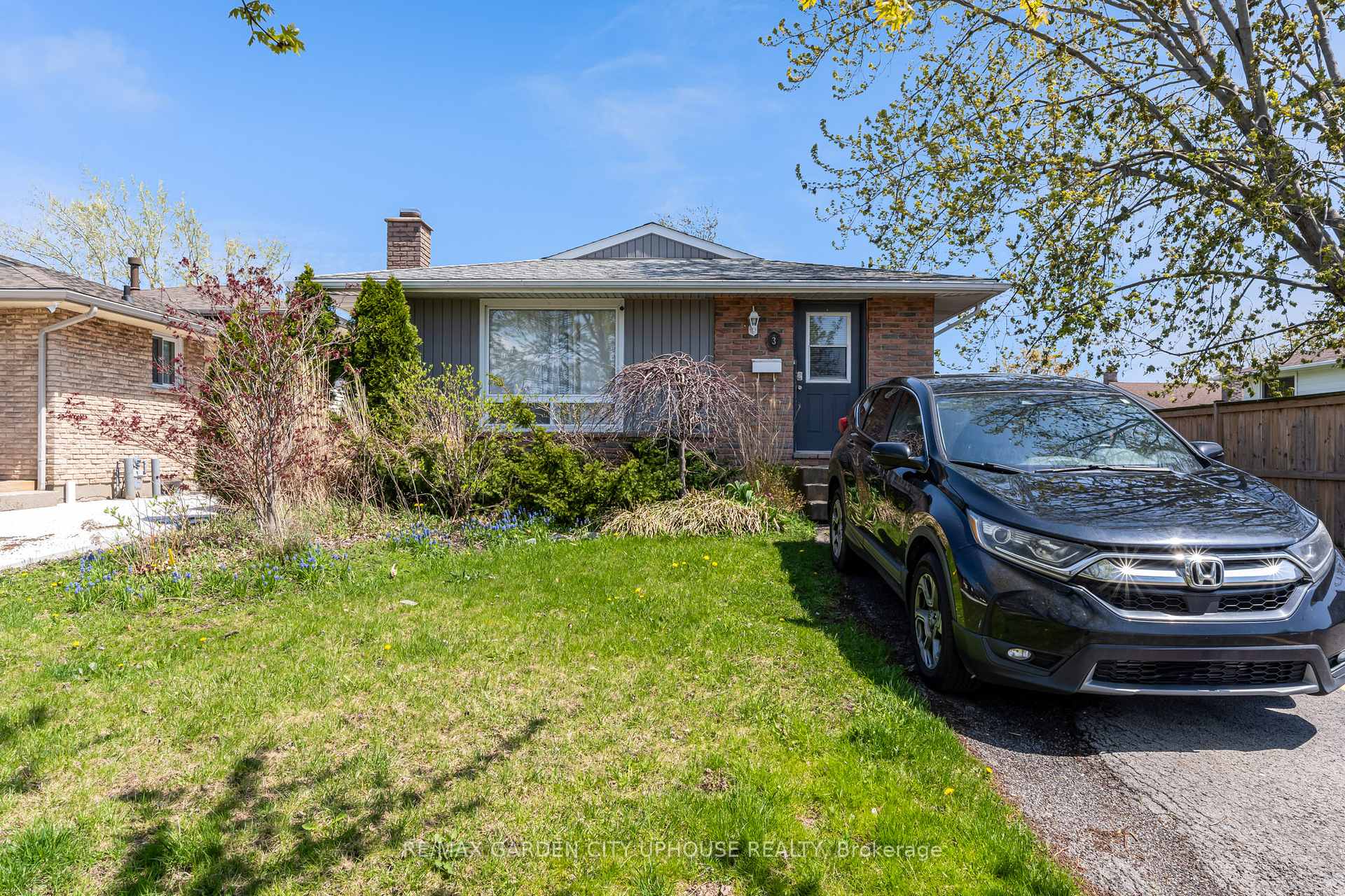 Photo 10 of Unit Main, 3 Commerford Street, Thorold, Confederation Heights — HOMEH