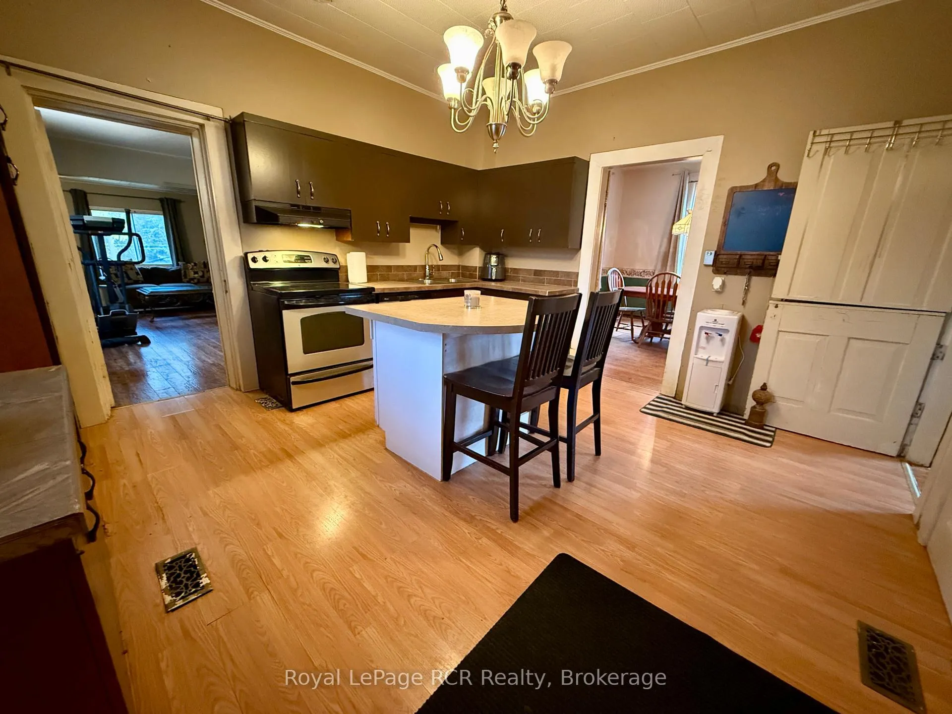 Photo 9 of 132 4th Avenue, Arran-Elderslie — HOMEH
