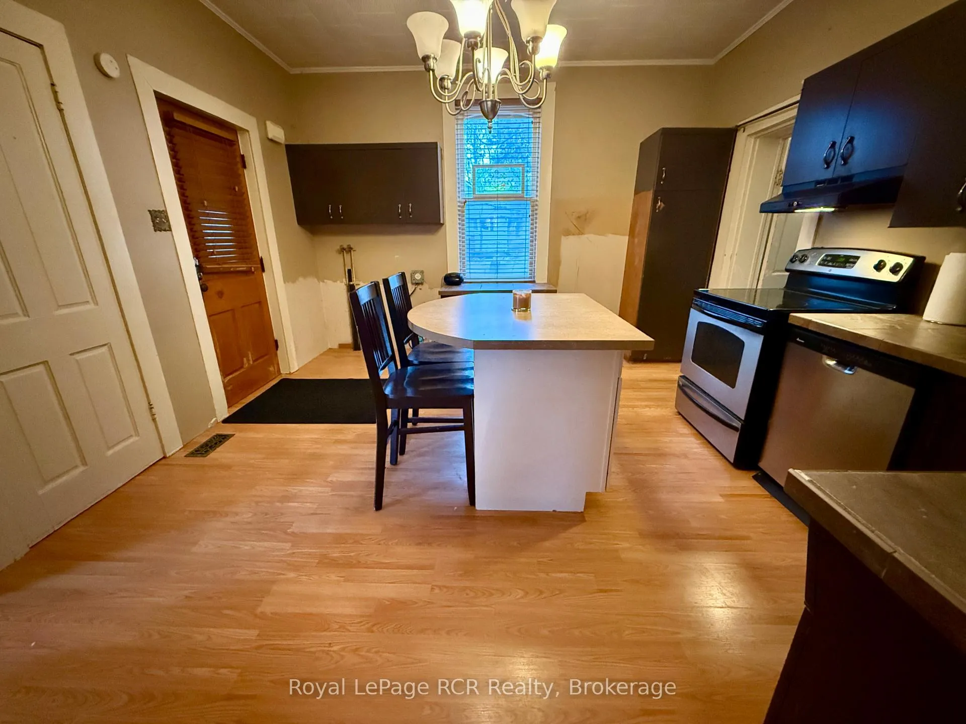 Photo 10 of 132 4th Avenue, Arran-Elderslie — HOMEH