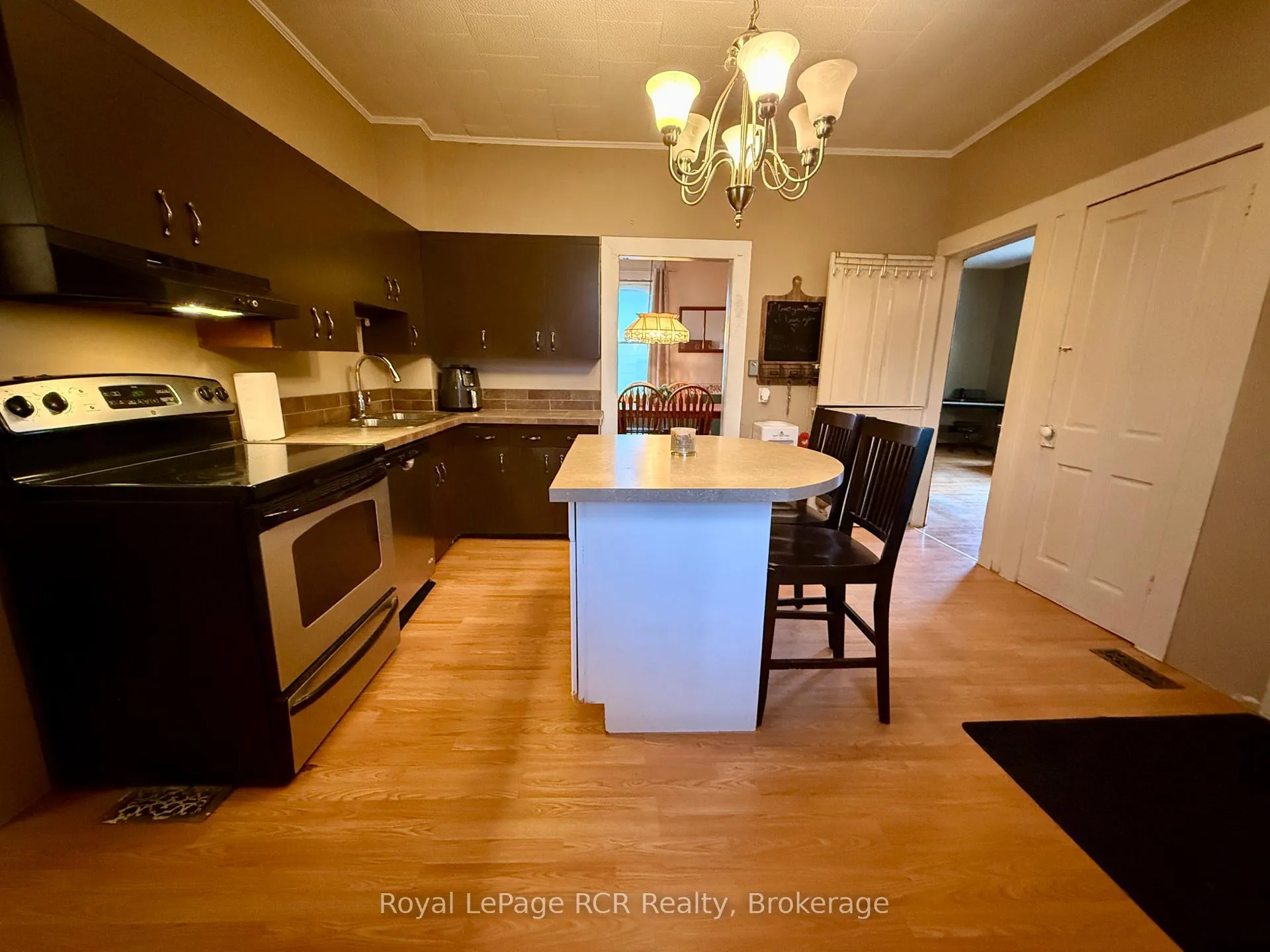 Photo 11 of 132 4th Avenue, Arran-Elderslie — HOMEH