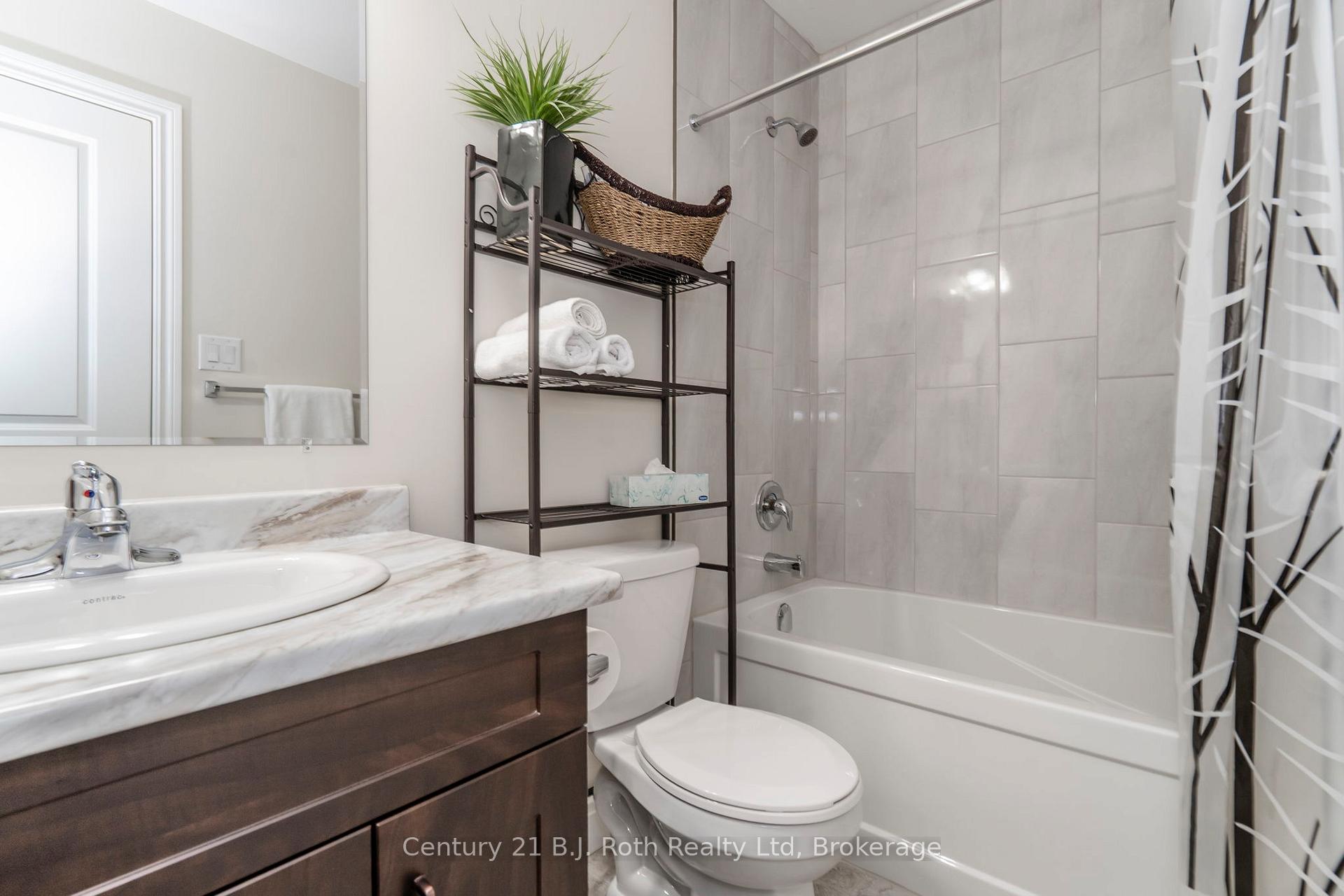 Photo 29 of 21 Ralph Dalton Boulevard, Tay, Victoria Harbour — HOMEH
