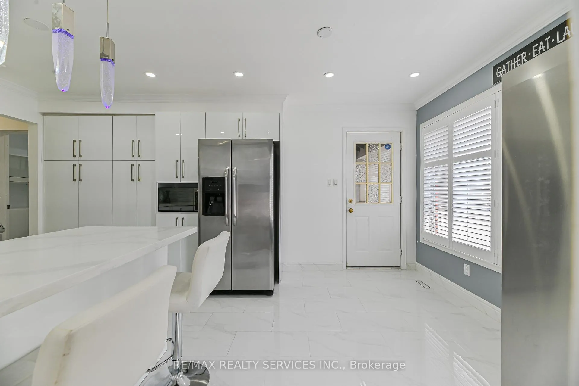 Photo 15 of 29 Leneck Avenue, Brampton, Northwood Park — HOMEH