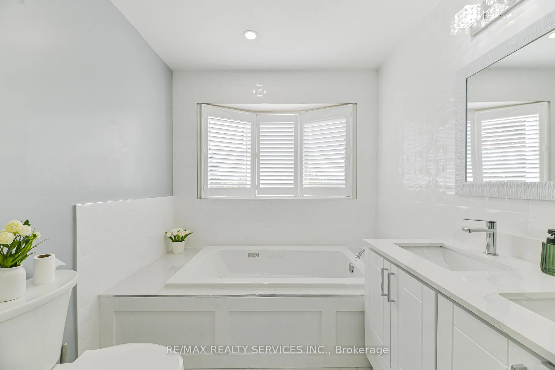Photo 27 of 29 Leneck Avenue, Brampton, Northwood Park — HOMEH
