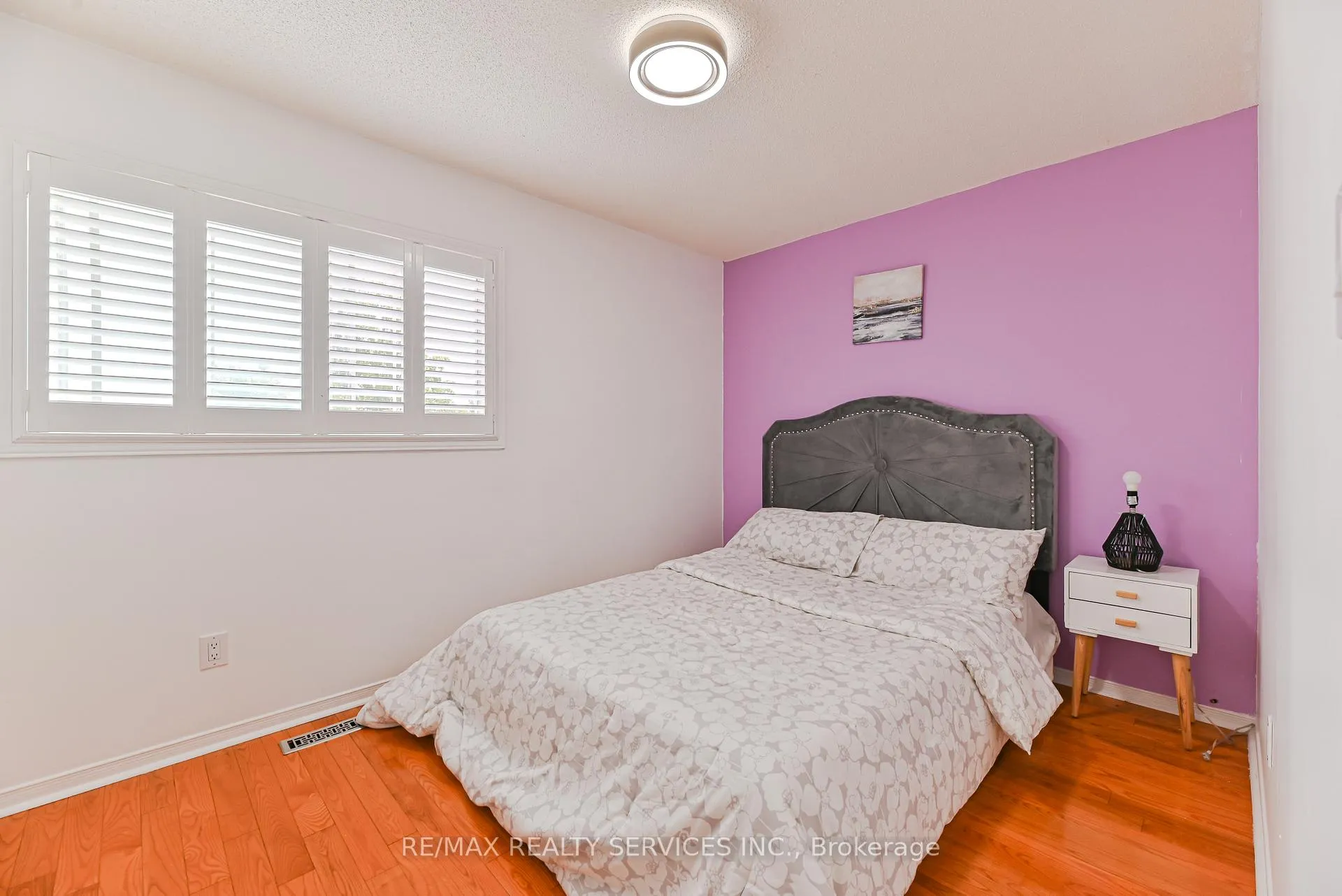 Photo 29 of 29 Leneck Avenue, Brampton, Northwood Park — HOMEH