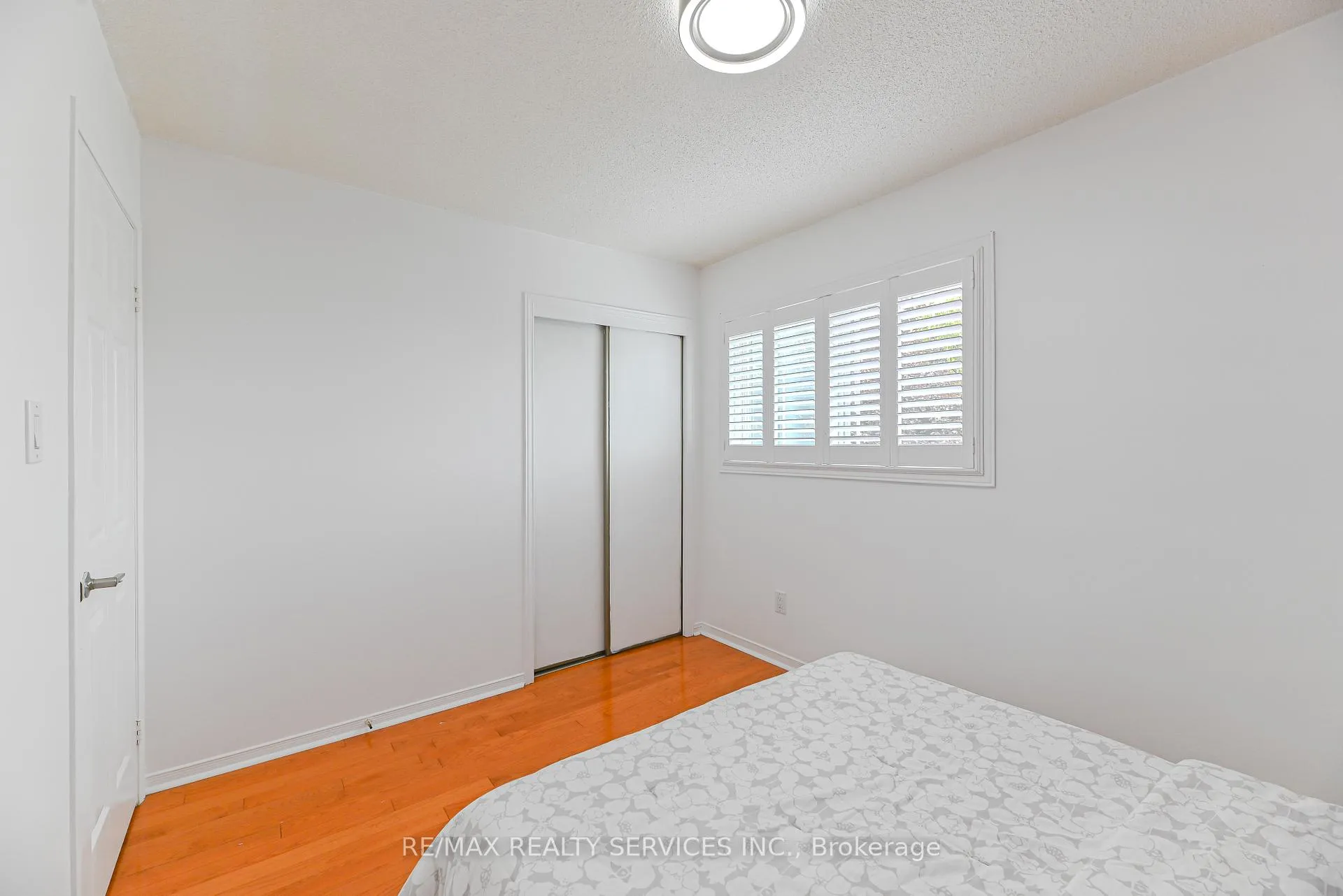 Photo 31 of 29 Leneck Avenue, Brampton, Northwood Park — HOMEH