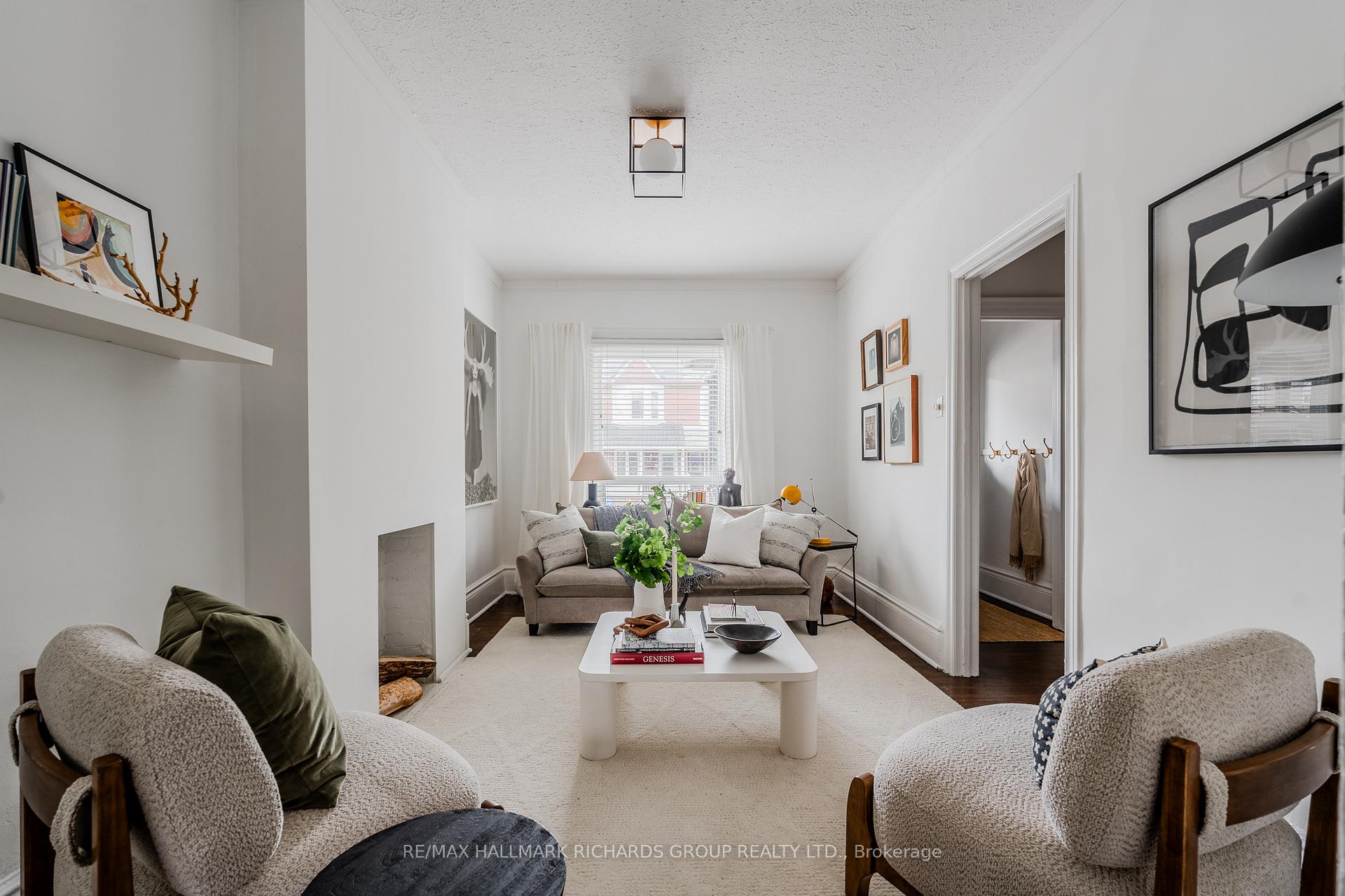 Photo 4 of 575 Lansdowne Avenue, Toronto, Dufferin Grove — HOMEH
