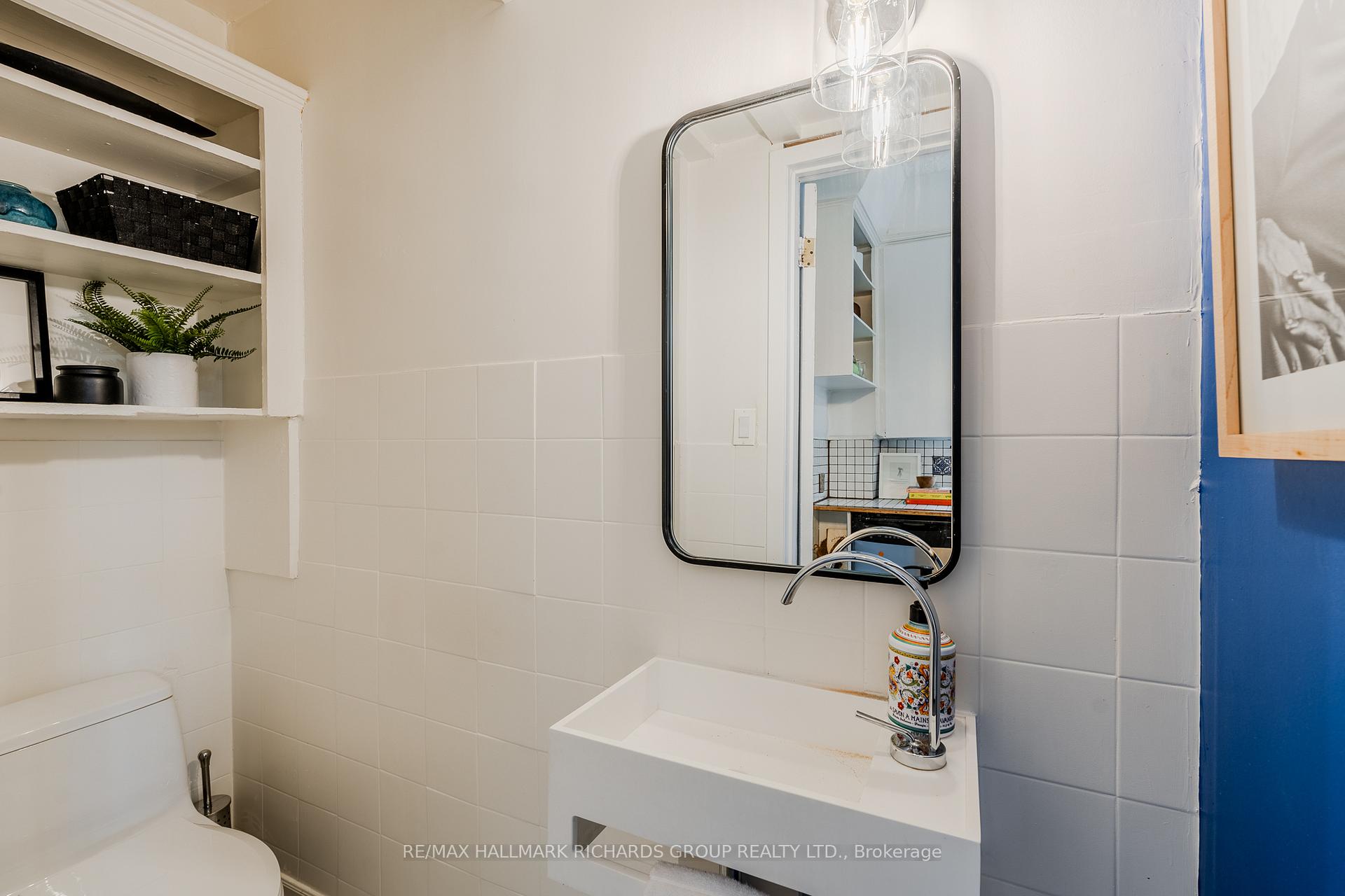 Photo 11 of 575 Lansdowne Avenue, Toronto, Dufferin Grove — HOMEH