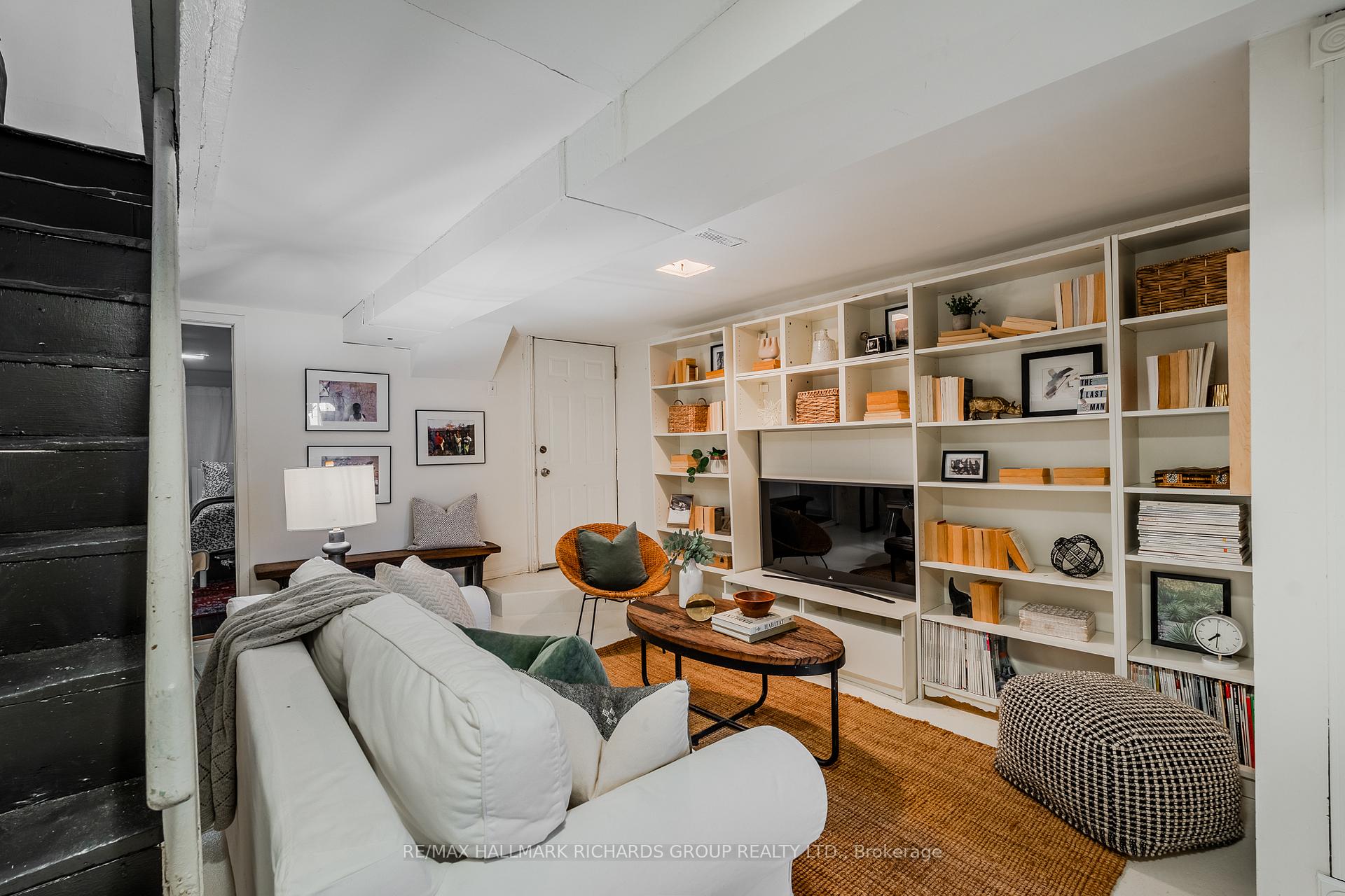 Photo 18 of 575 Lansdowne Avenue, Toronto, Dufferin Grove — HOMEH