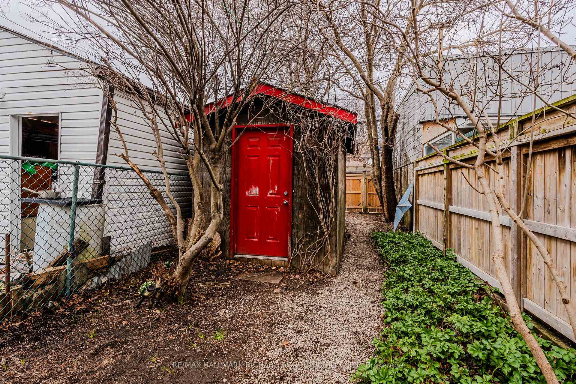 Photo 25 of 575 Lansdowne Avenue, Toronto, Dufferin Grove — HOMEH