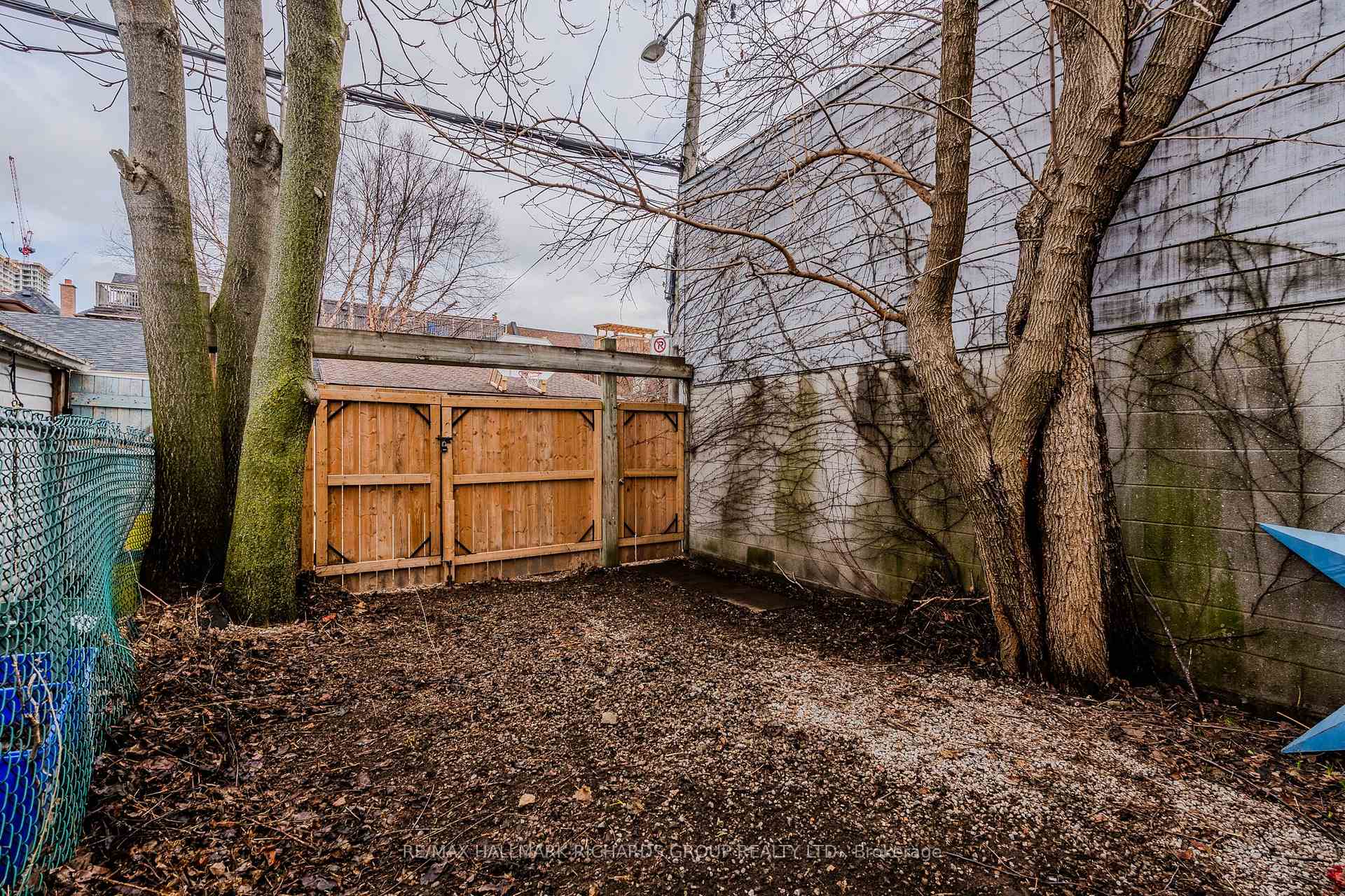 Photo 26 of 575 Lansdowne Avenue, Toronto, Dufferin Grove — HOMEH