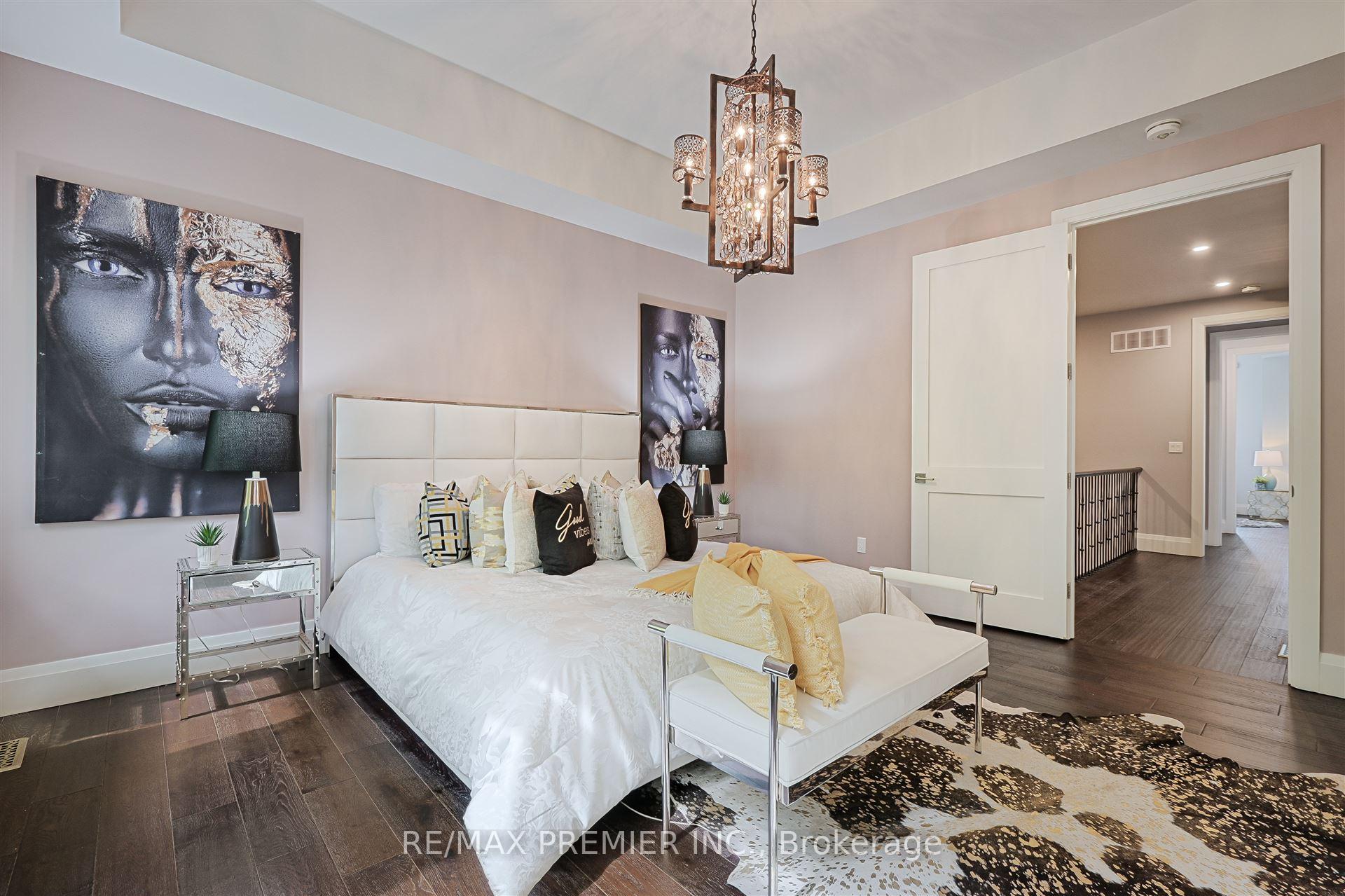 Photo 19 of 16 Leith Place, Toronto, Lawrence Park North — HOMEH