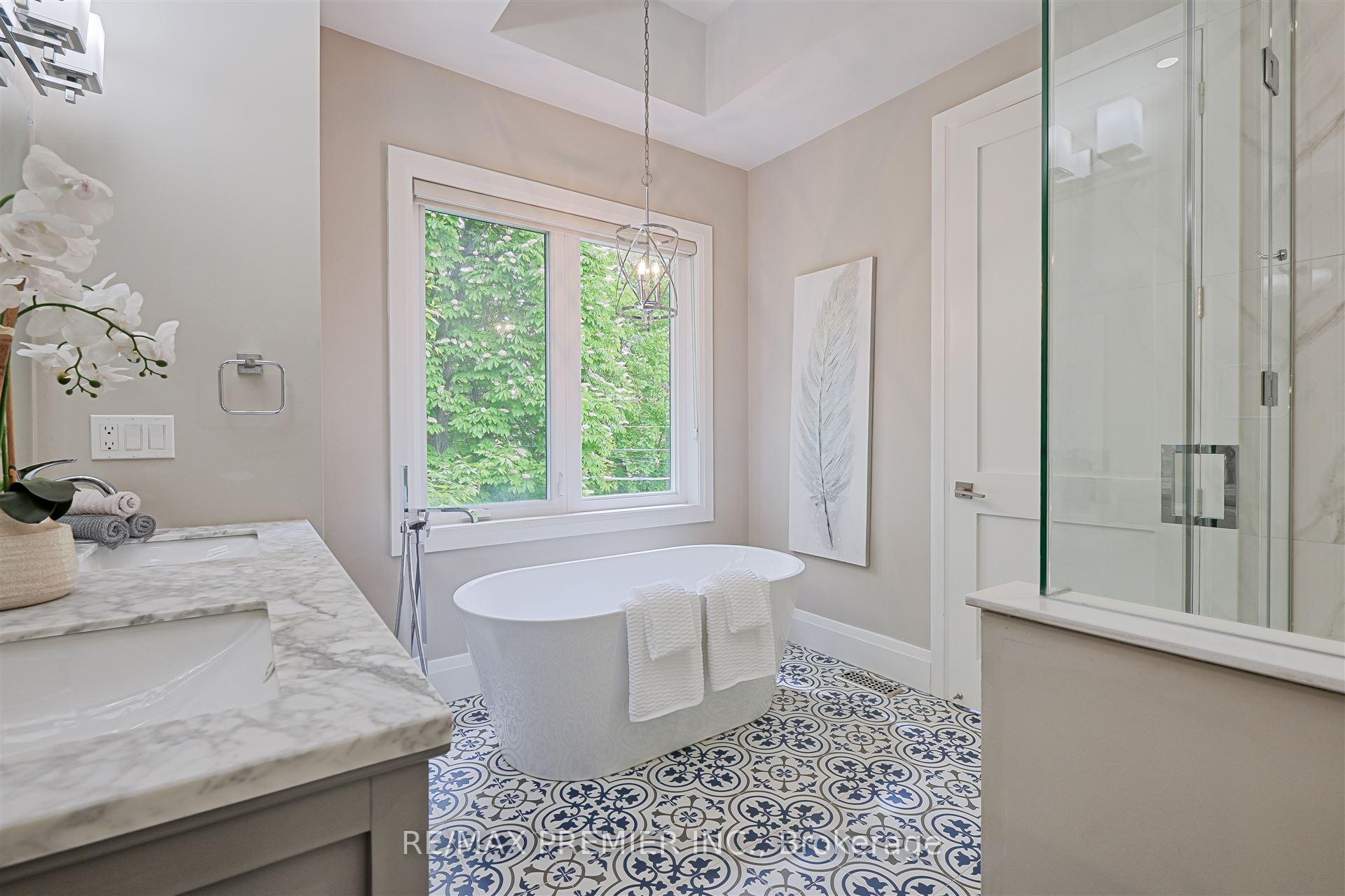 Photo 22 of 16 Leith Place, Toronto, Lawrence Park North — HOMEH