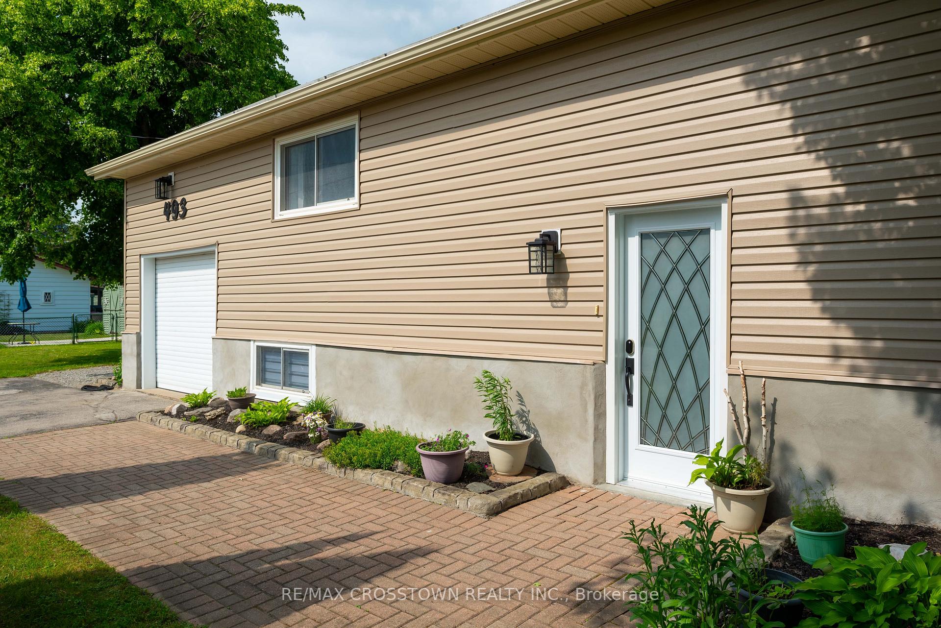 Photo 5 of 493 7th Avenue, Tay, Port McNicoll — HOMEH