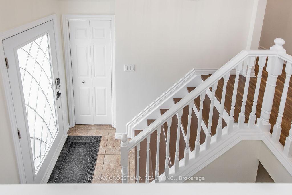 Photo 6 of 493 7th Avenue, Tay, Port McNicoll — HOMEH