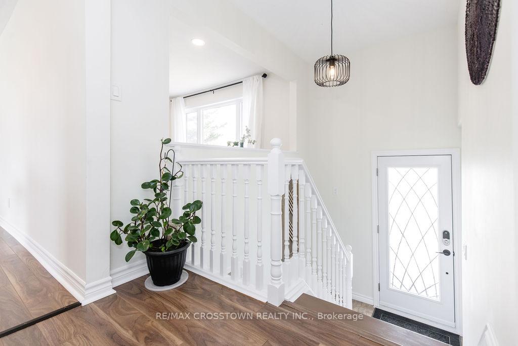 Photo 7 of 493 7th Avenue, Tay, Port McNicoll — HOMEH