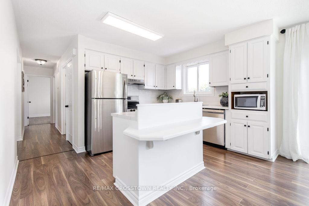 Photo 10 of 493 7th Avenue, Tay, Port McNicoll — HOMEH