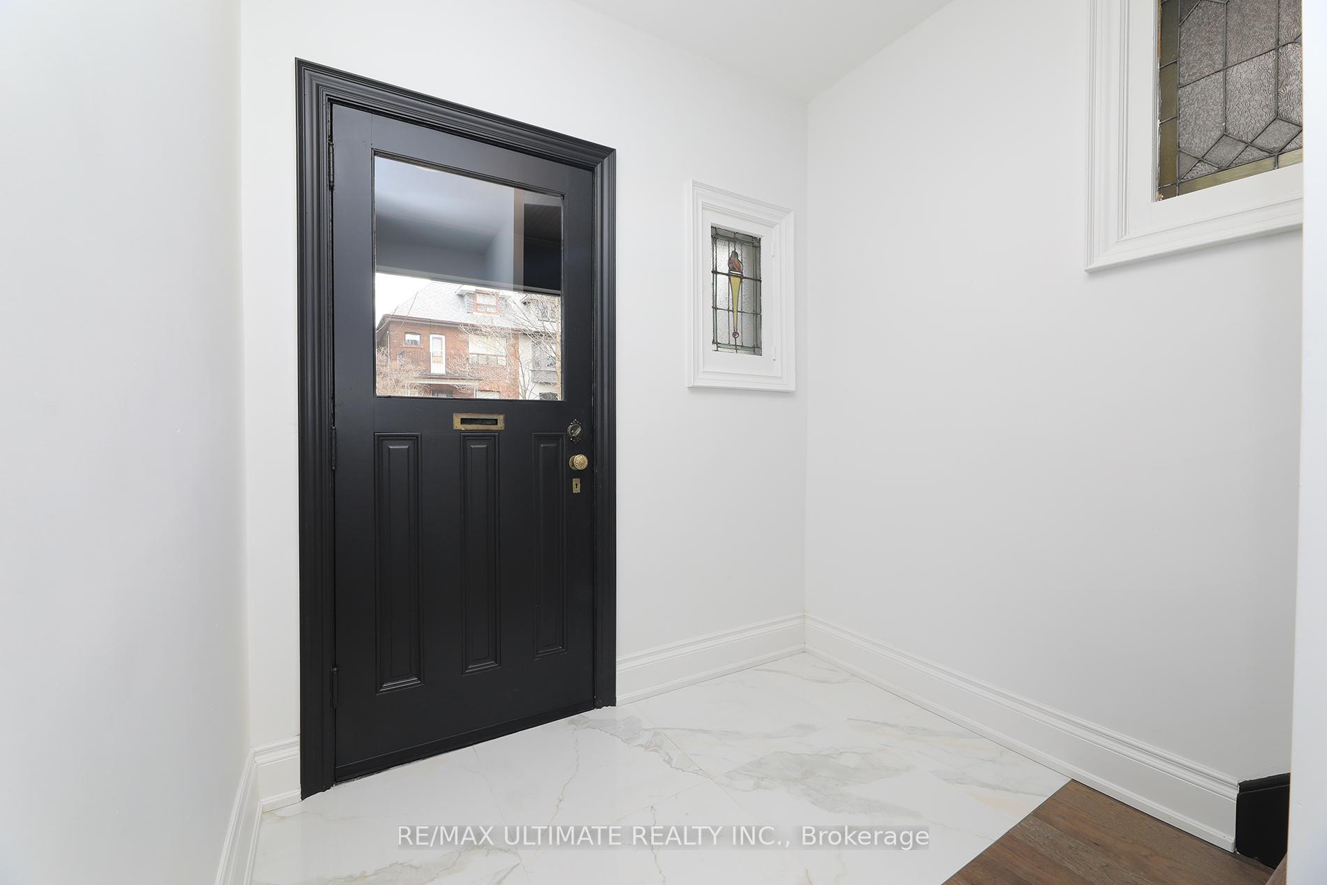 Photo 5 of 161 Concord Avenue, Toronto, Palmerston-Little Italy — HOMEH