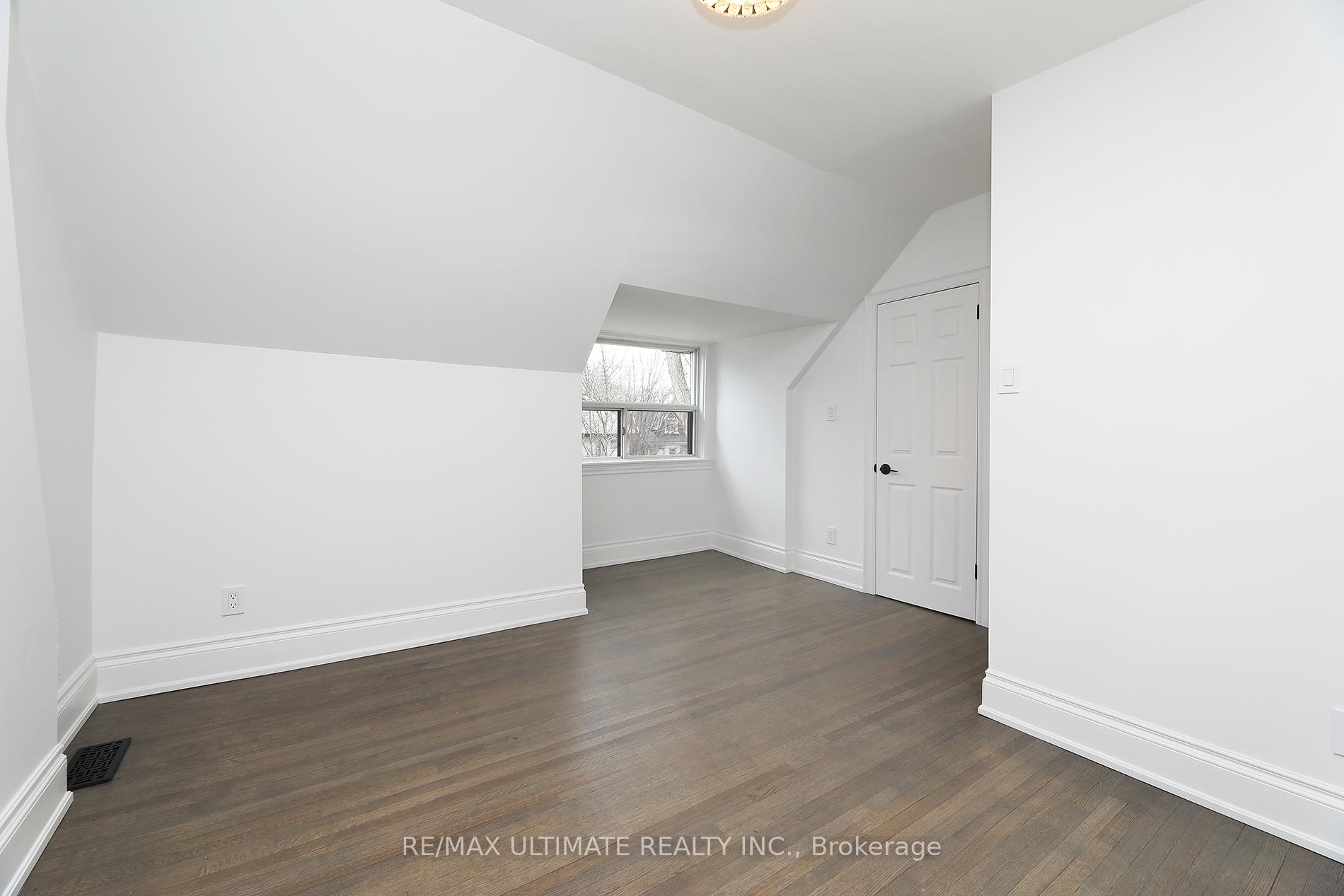 Photo 20 of 161 Concord Avenue, Toronto, Palmerston-Little Italy — HOMEH