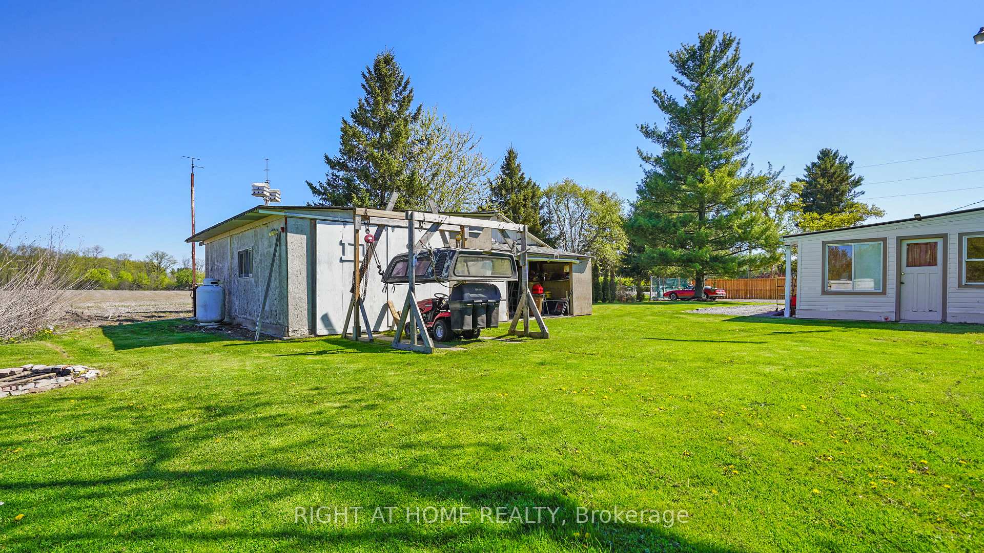 Photo 39 of 1407 Kottmeier Road, Thorold, Hurricane/Merrittville — HOMEH