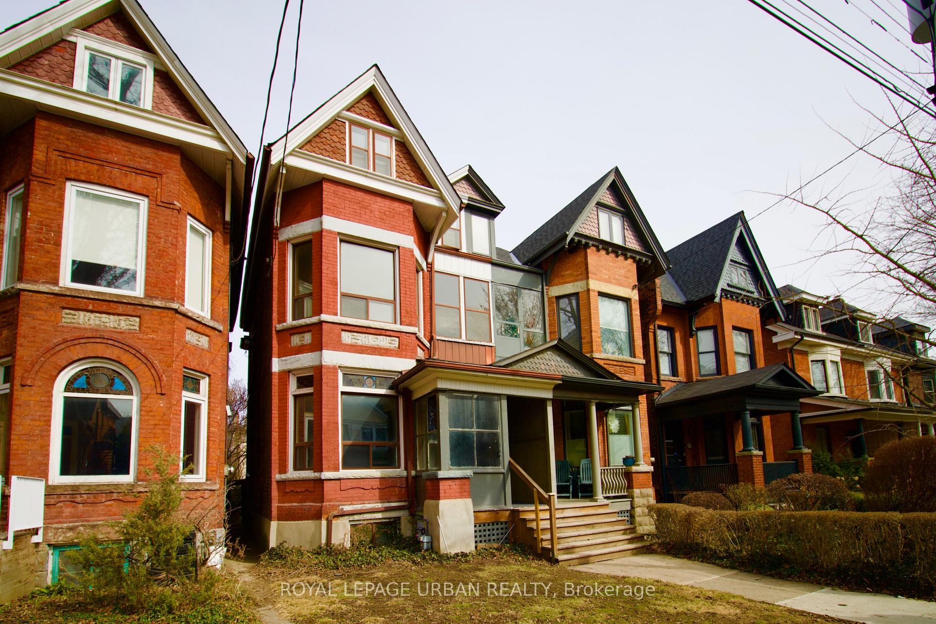 Photo 2 of 95 Crawford Street, Toronto, Niagara — HOMEH