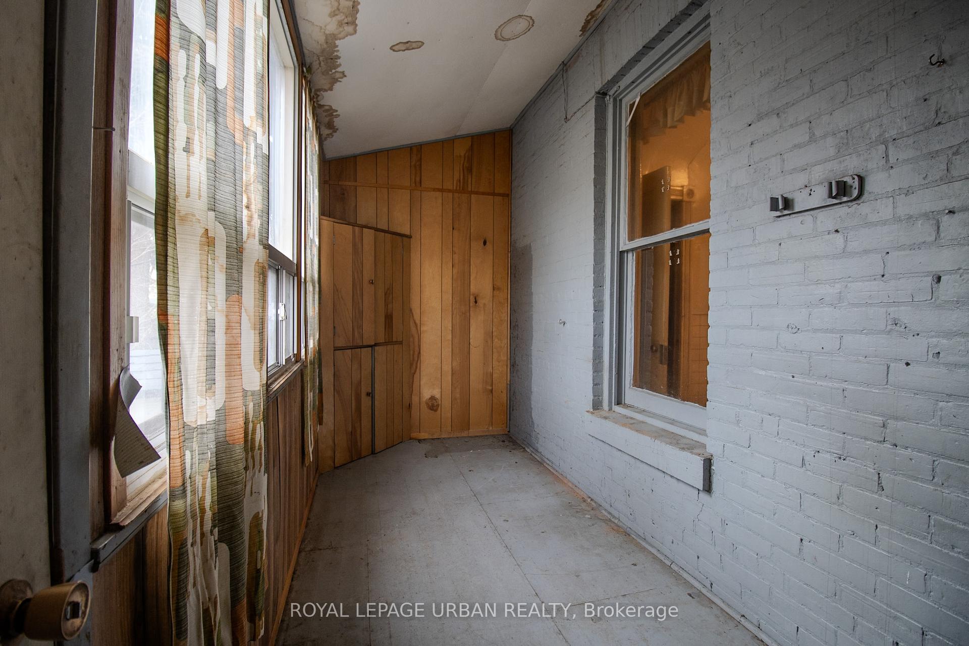 Photo 43 of 95 Crawford Street, Toronto, Niagara — HOMEH