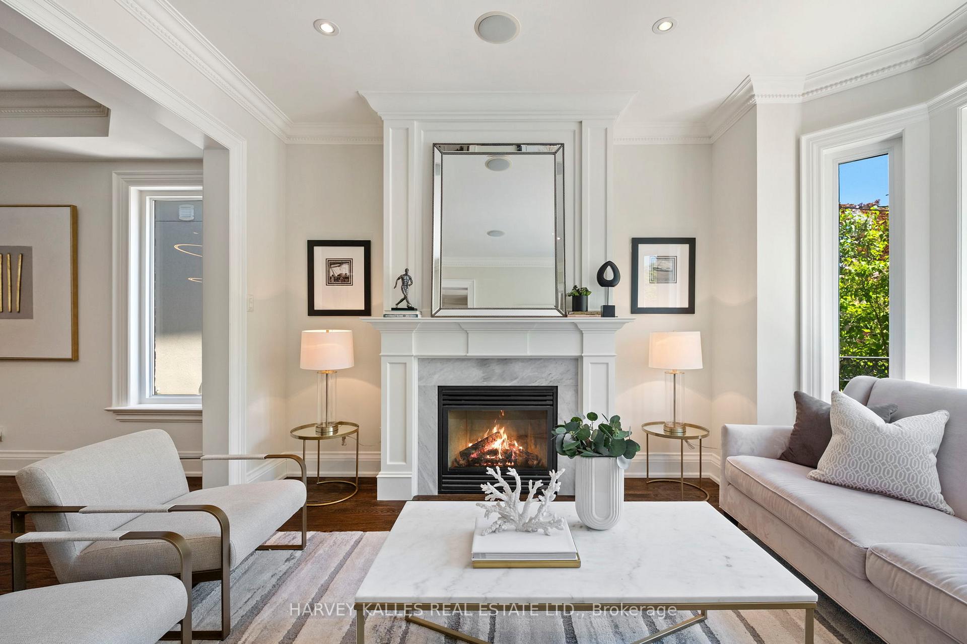 Photo 7 of 568 Deloraine Avenue, Toronto, Bedford Park-Nortown — HOMEH