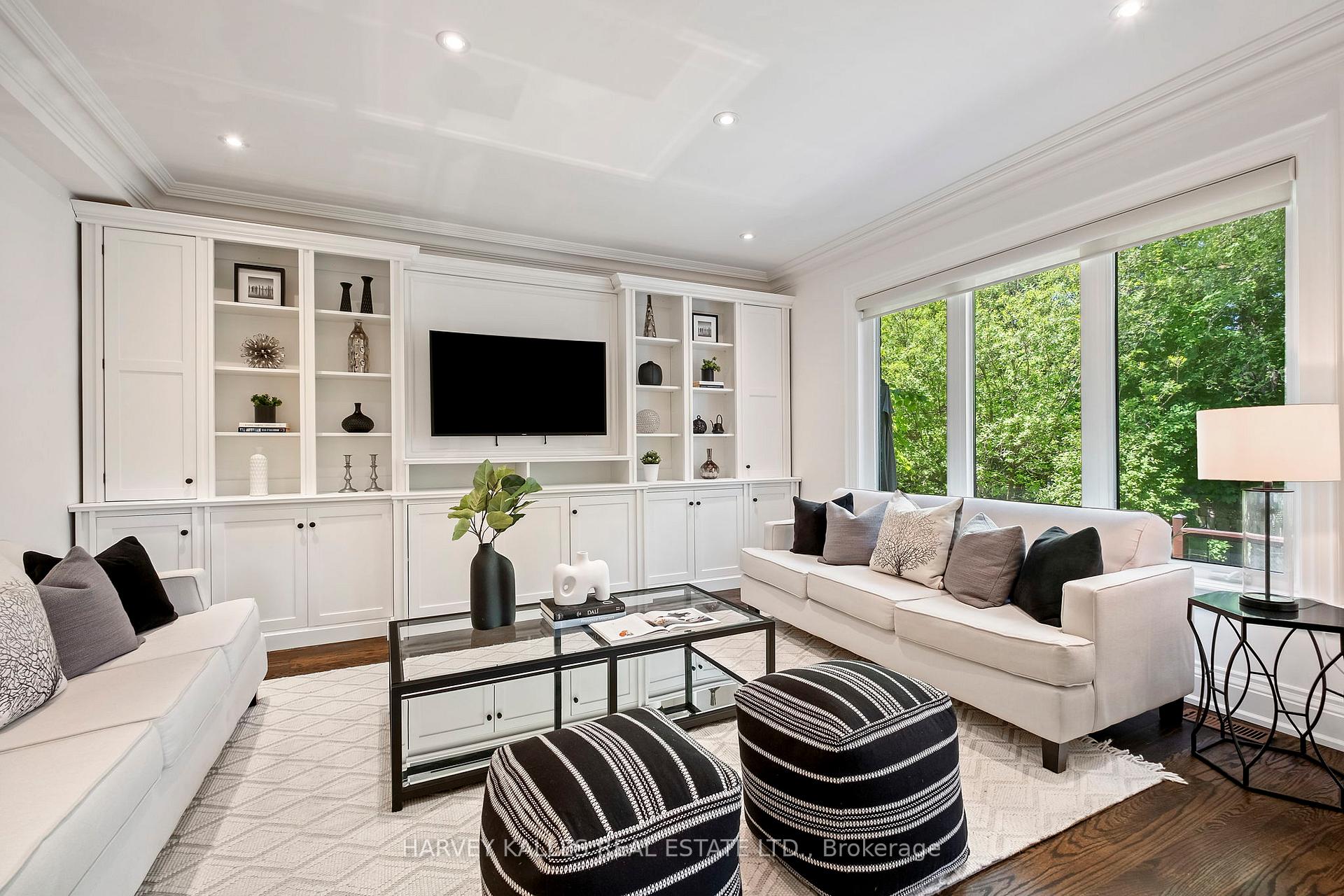 Photo 14 of 568 Deloraine Avenue, Toronto, Bedford Park-Nortown — HOMEH