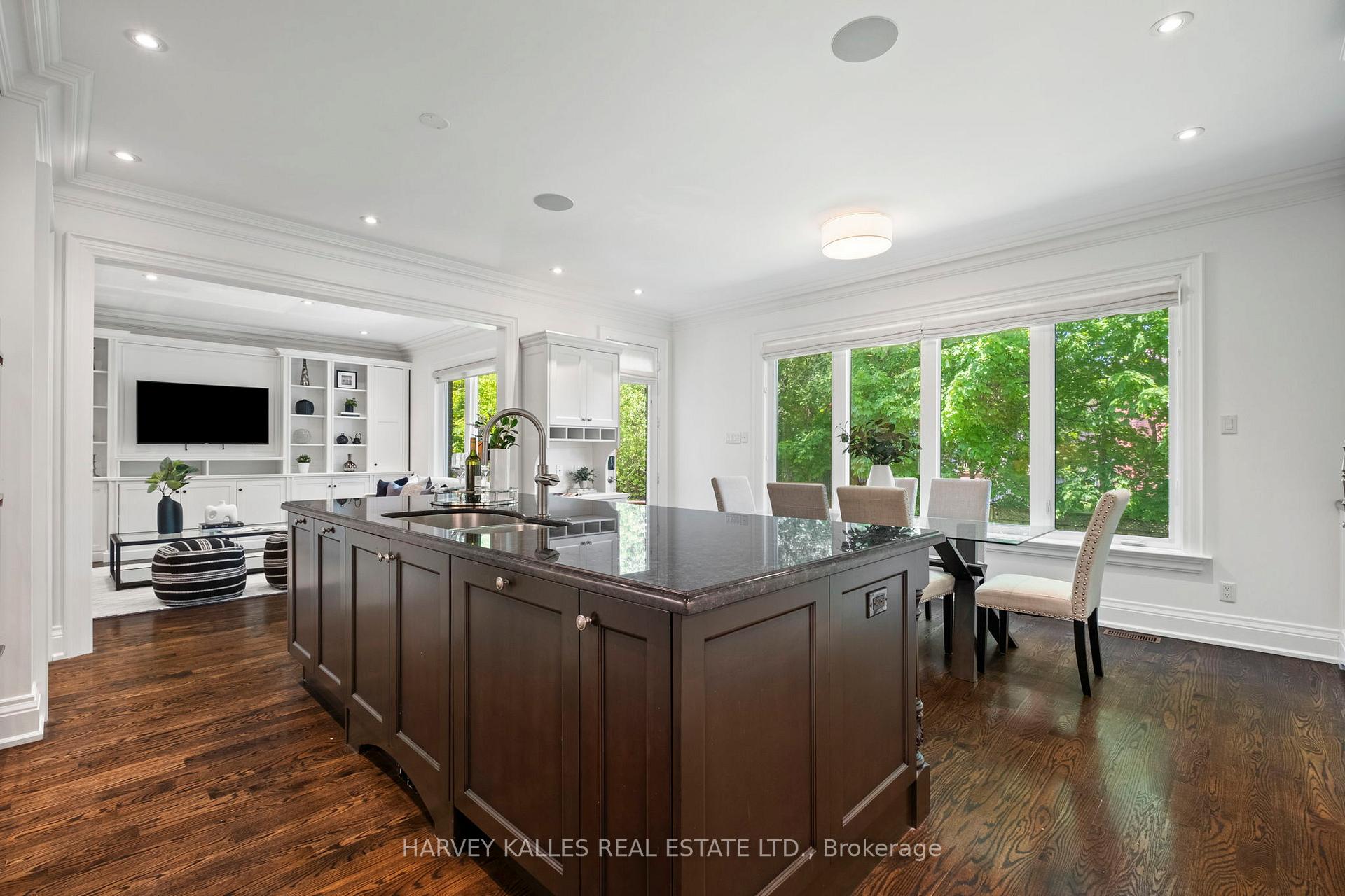 Photo 17 of 568 Deloraine Avenue, Toronto, Bedford Park-Nortown — HOMEH