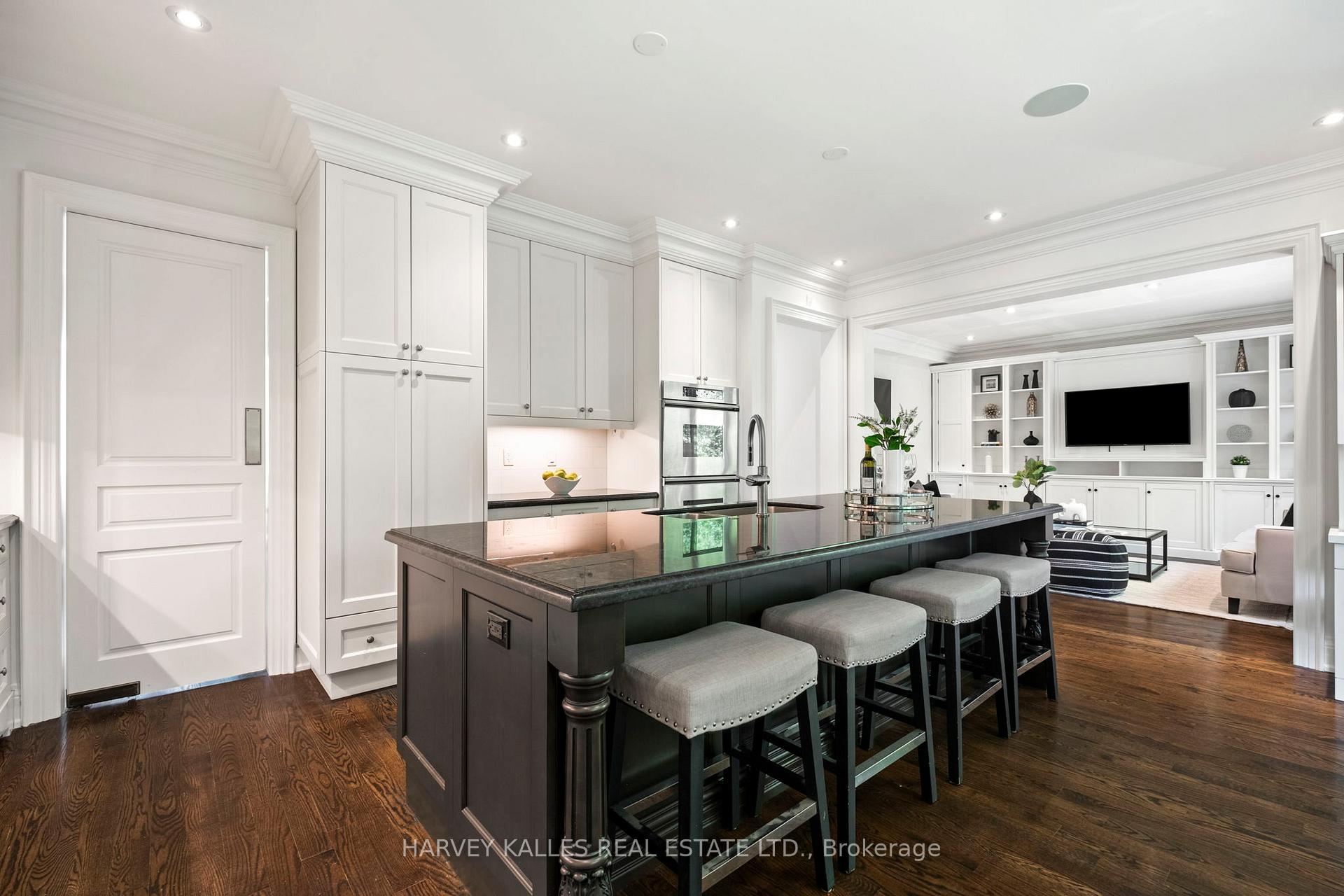 Photo 22 of 568 Deloraine Avenue, Toronto, Bedford Park-Nortown — HOMEH