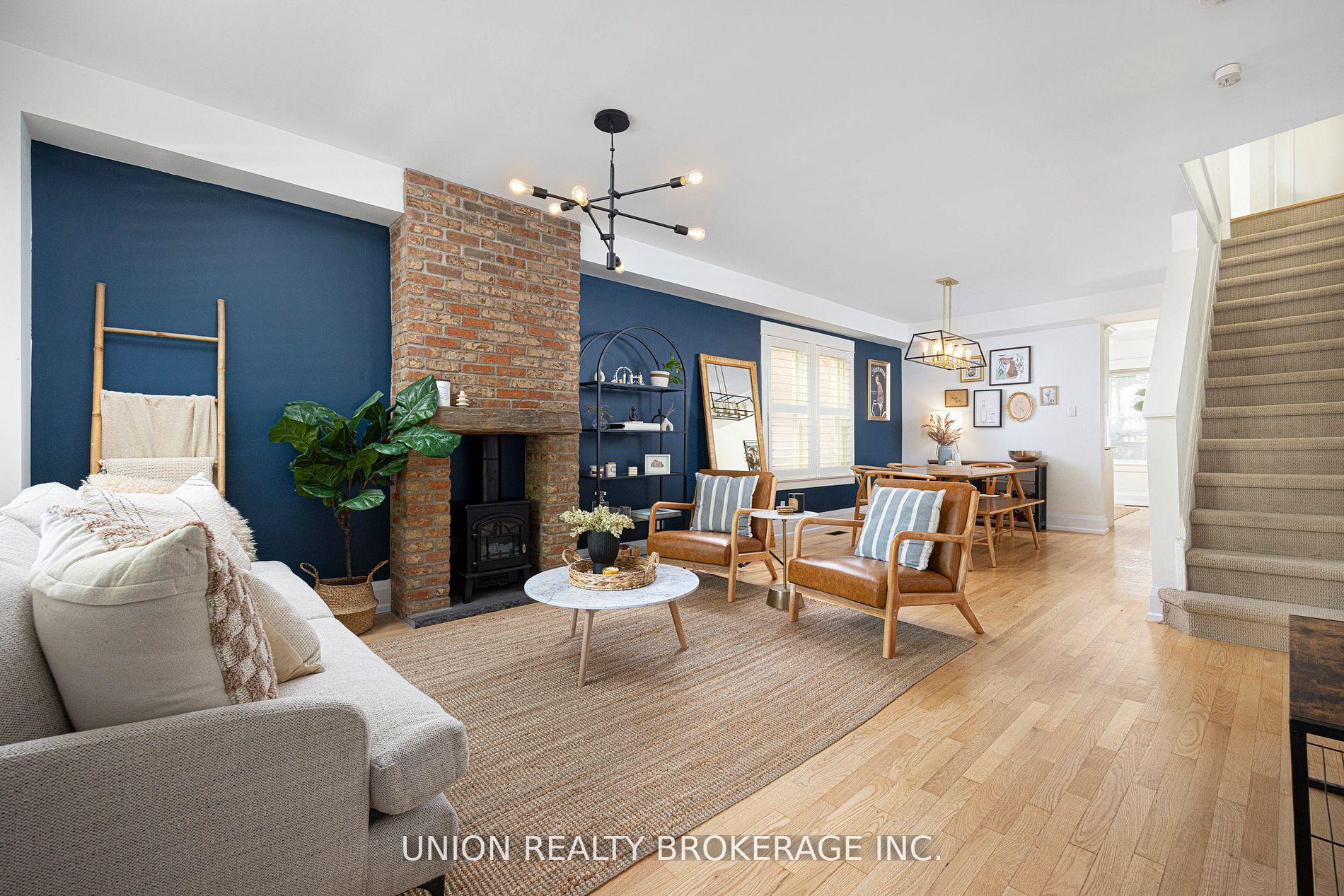 Photo 4 of 152 Milverton Boulevard, Toronto, Danforth Village-East York — HOMEH