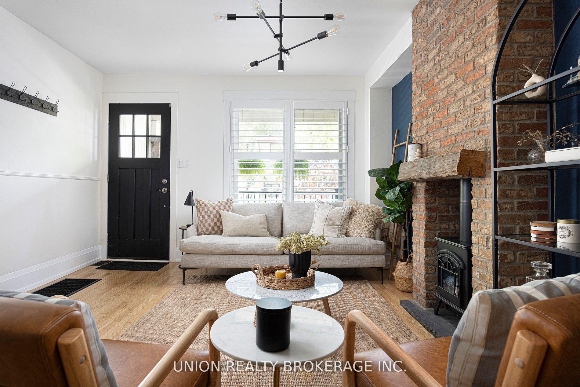 Photo 7 of 152 Milverton Boulevard, Toronto, Danforth Village-East York — HOMEH
