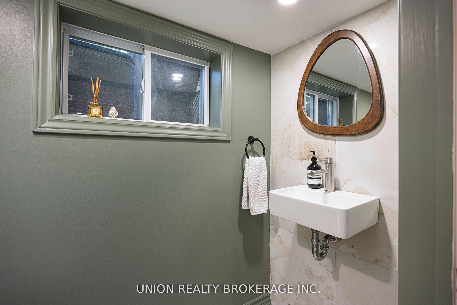 Photo 31 of 152 Milverton Boulevard, Toronto, Danforth Village-East York — HOMEH