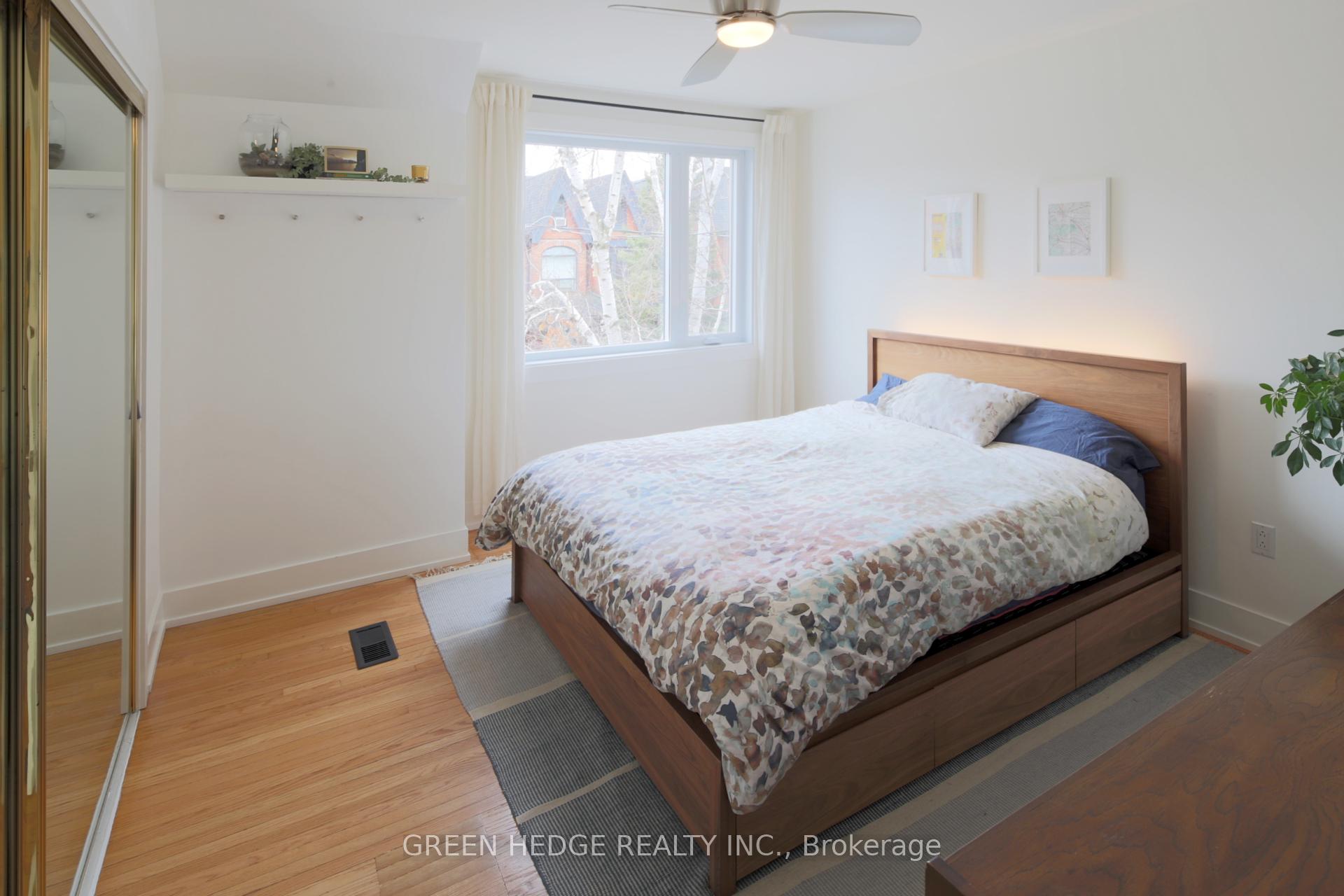 Photo 8 of 18 Afton Avenue, Toronto, Little Portugal — HOMEH