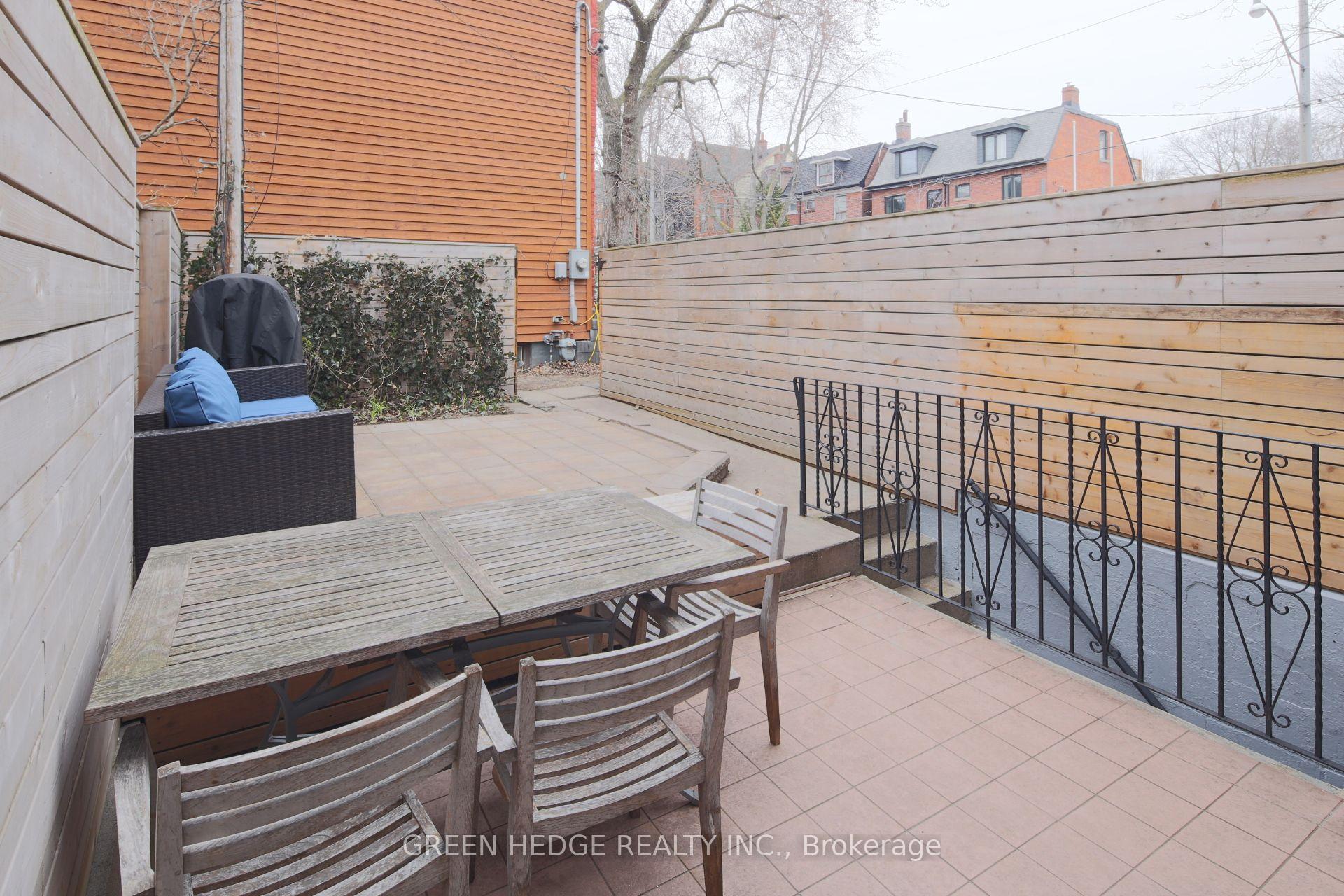 Photo 17 of 18 Afton Avenue, Toronto, Little Portugal — HOMEH