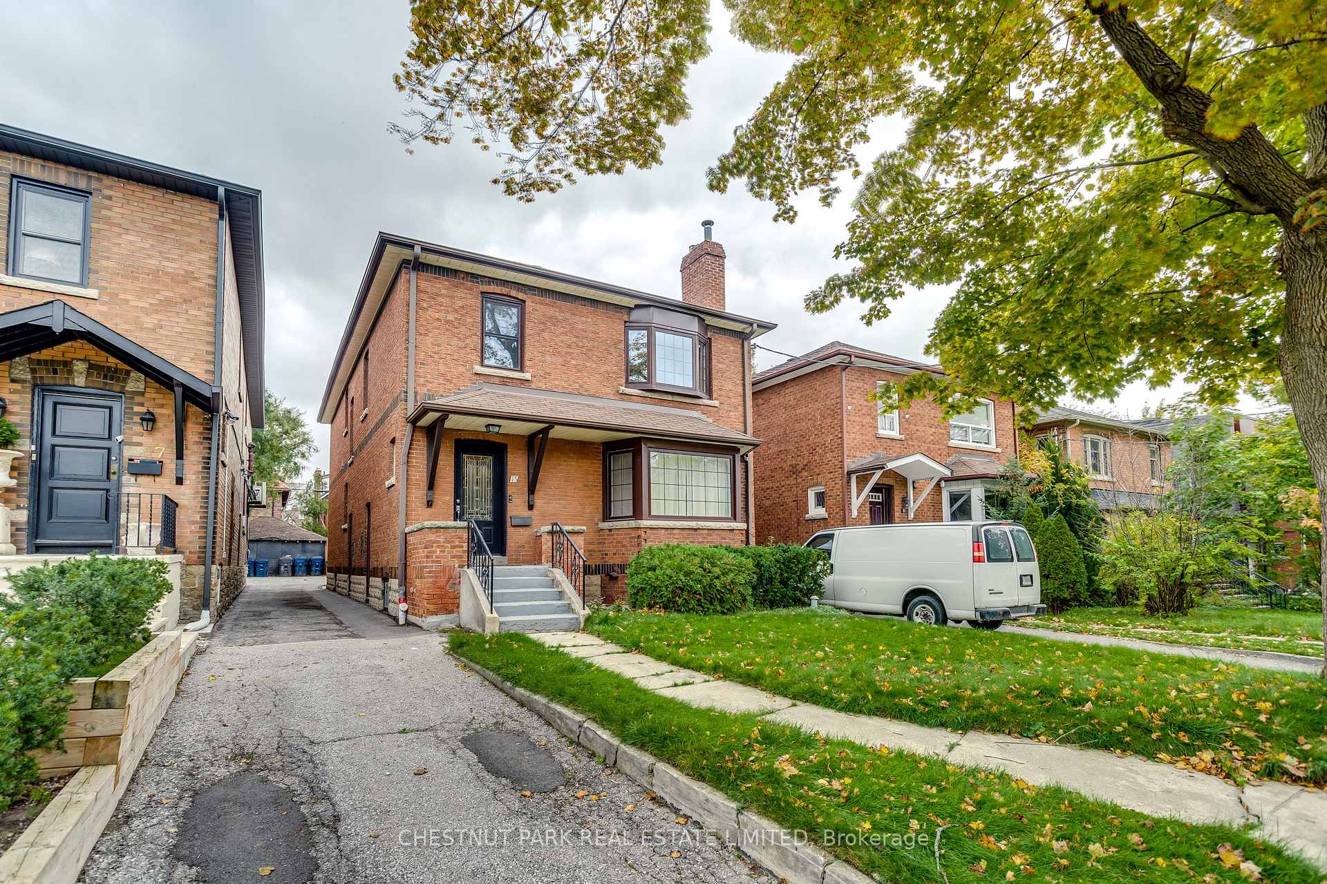 Front of 15 Braemar Avenue