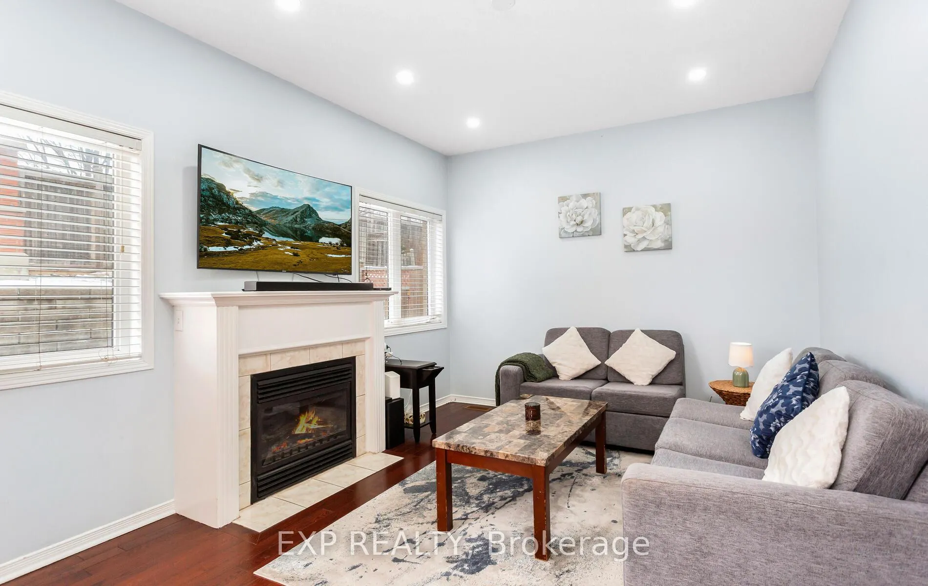 Photo 10 of 70 Grover Road, Brampton, Bram West — HOMEH