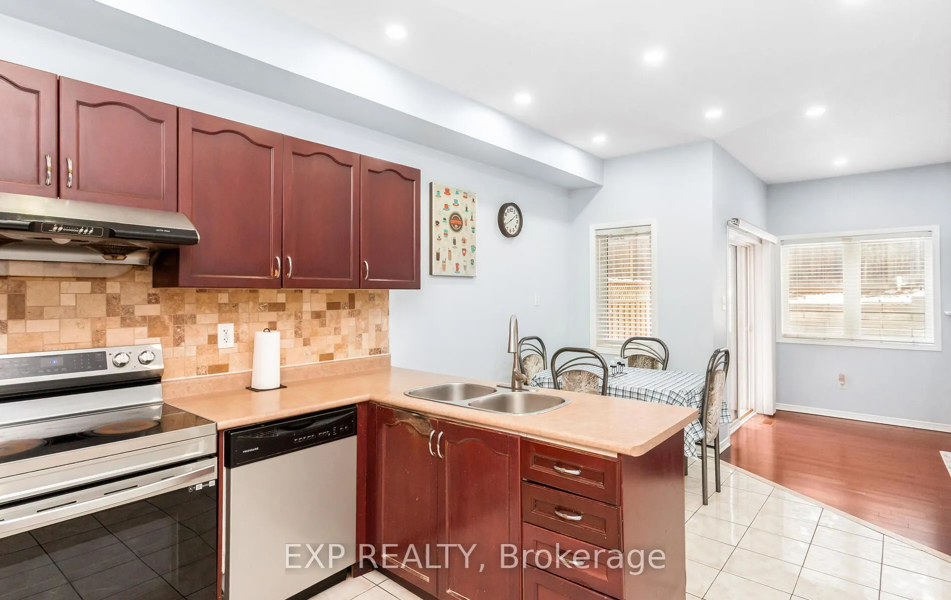 Photo 13 of 70 Grover Road, Brampton, Bram West — HOMEH