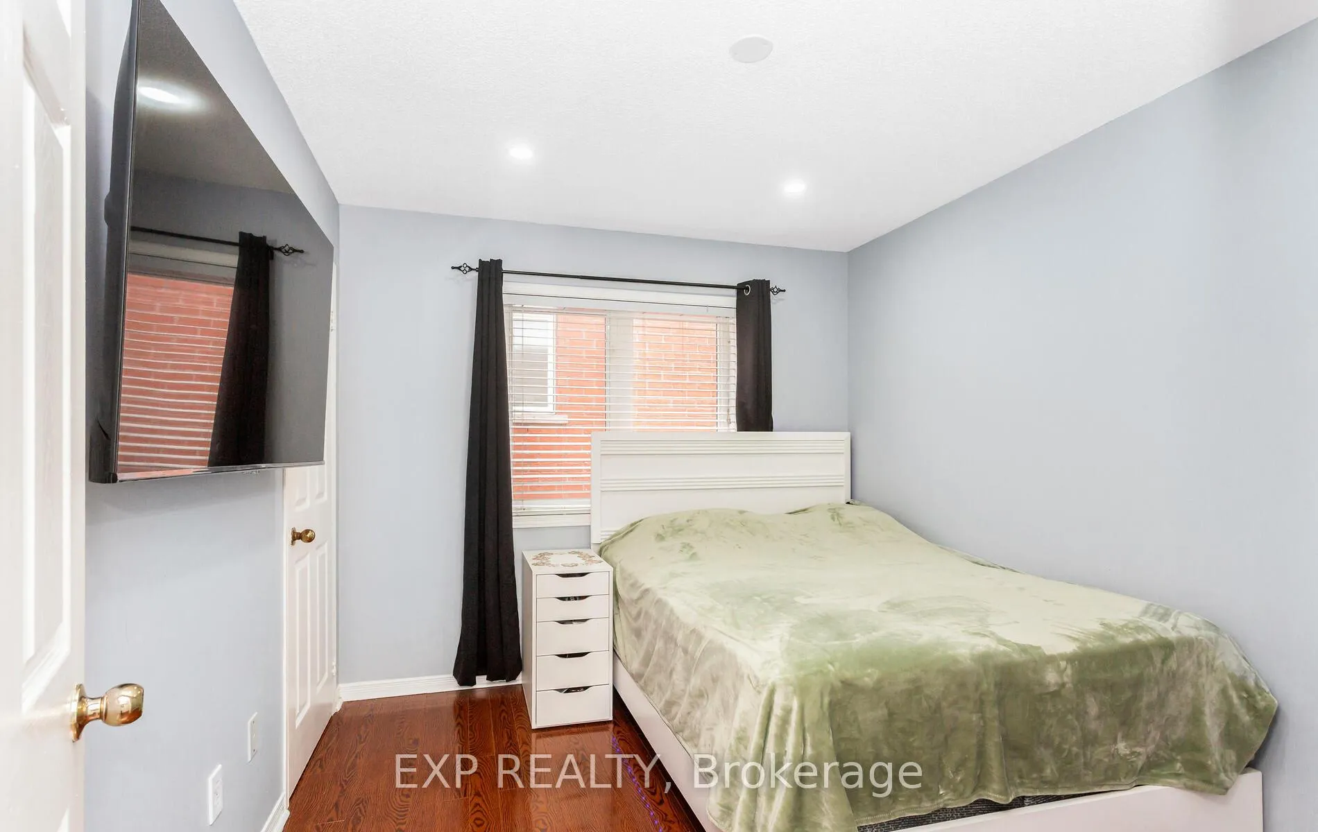 Photo 29 of 70 Grover Road, Brampton, Bram West — HOMEH
