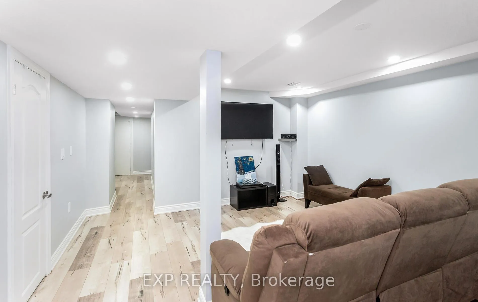 Photo 35 of 70 Grover Road, Brampton, Bram West — HOMEH