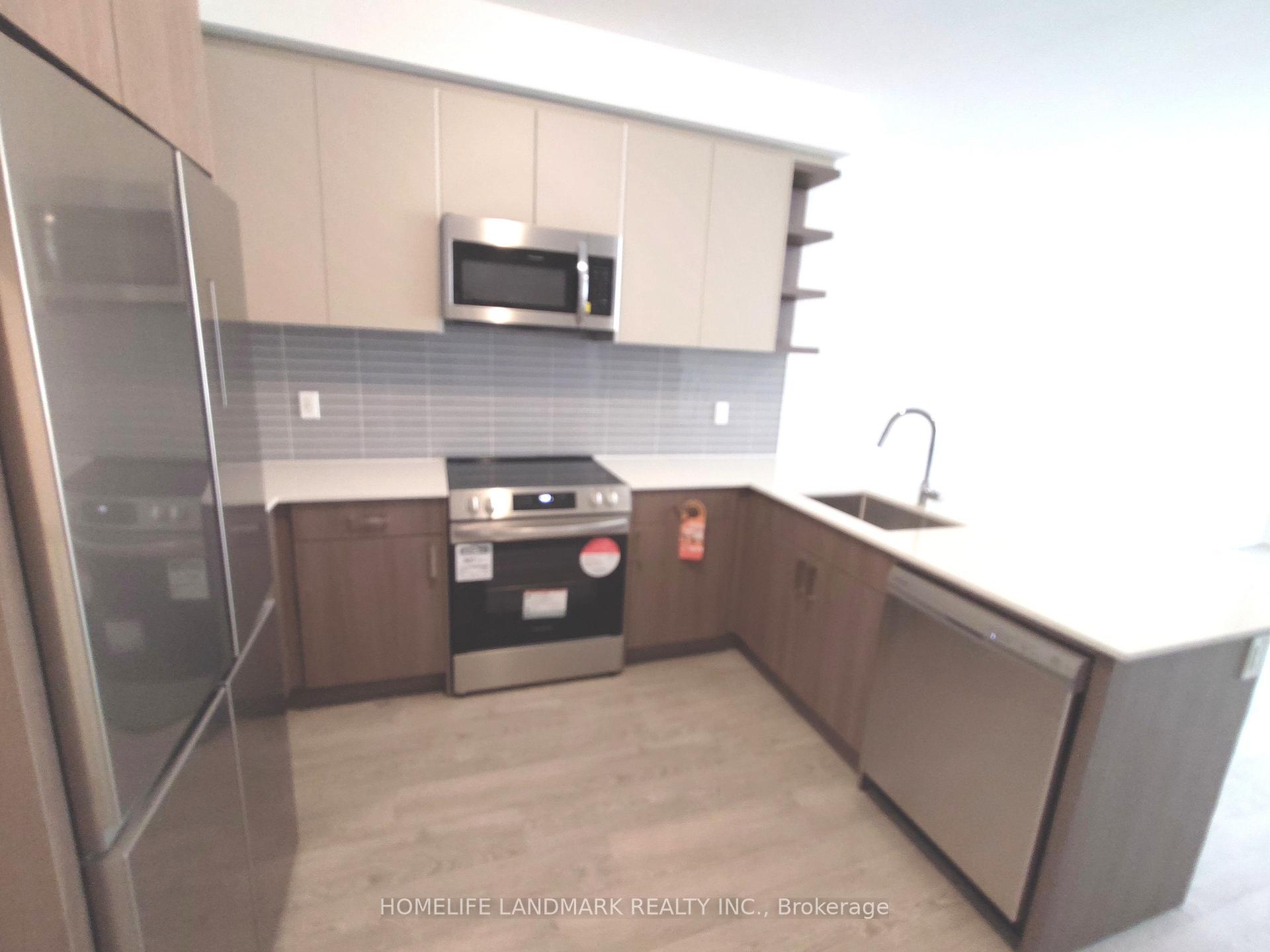 Photo 3 of 8 Deep Roots Terrace, Toronto, Englemount-Lawrence — HOMEH