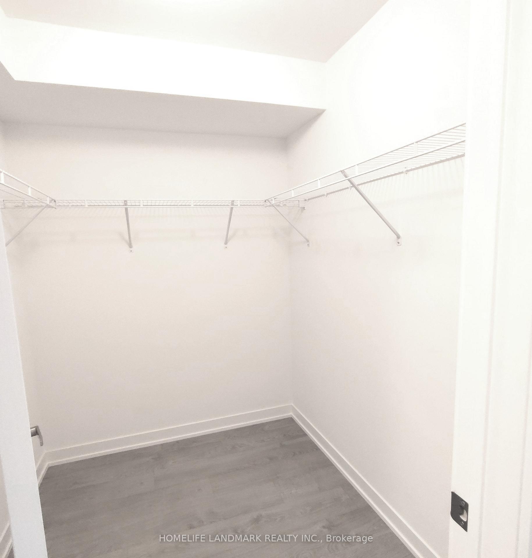 Photo 20 of 8 Deep Roots Terrace, Toronto, Englemount-Lawrence — HOMEH
