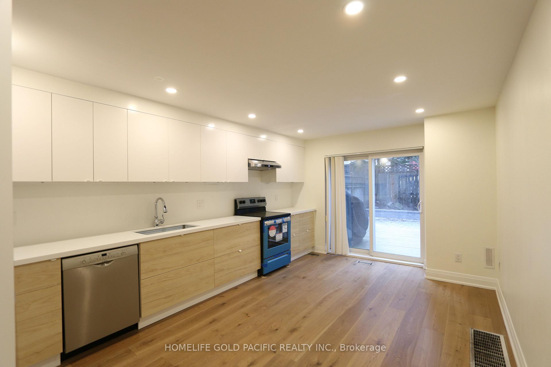 Photo 1 of 30a Mcgill Street, Toronto, Church-Yonge Corridor — HOMEH