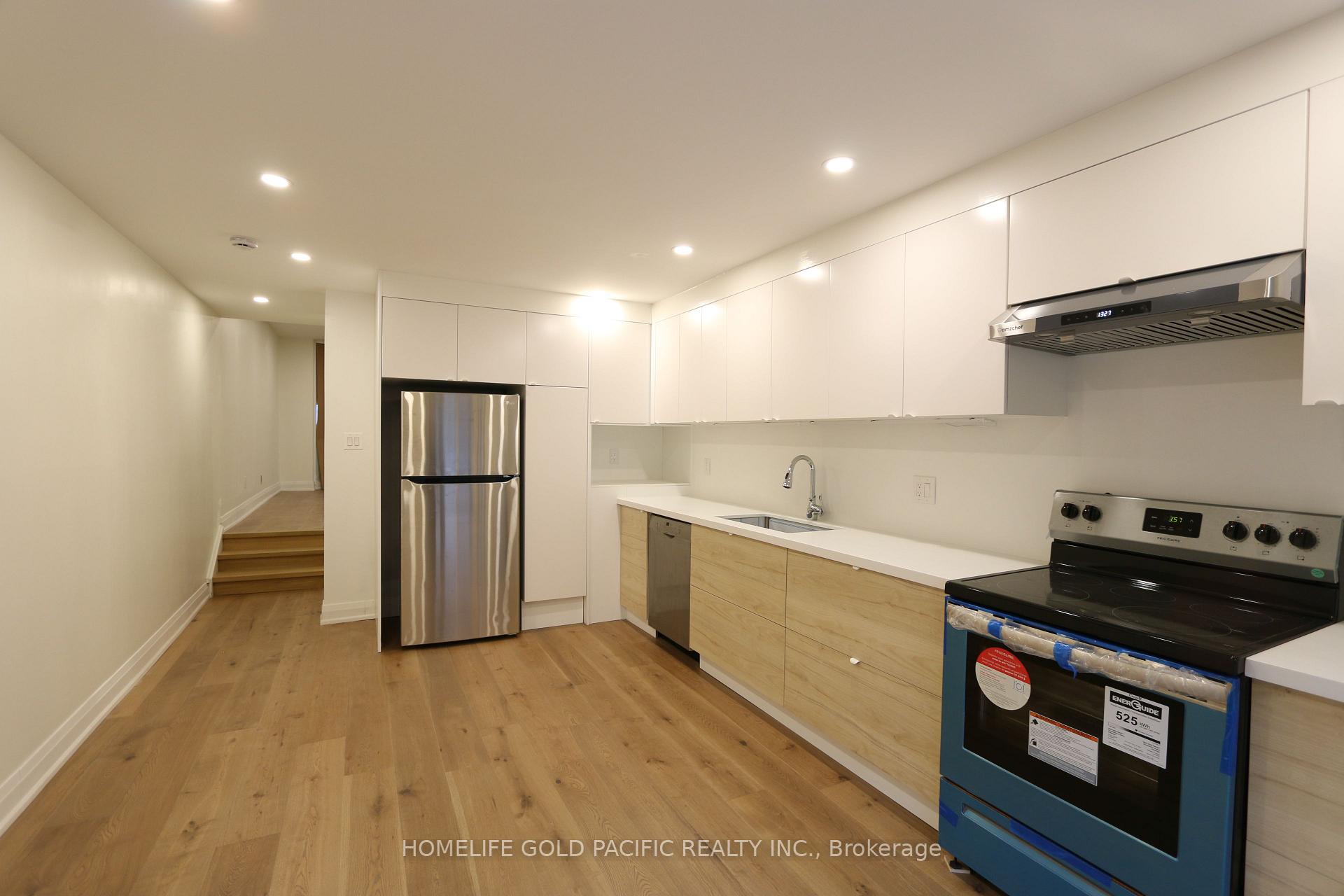 Photo 8 of 30a Mcgill Street, Toronto, Church-Yonge Corridor — HOMEH