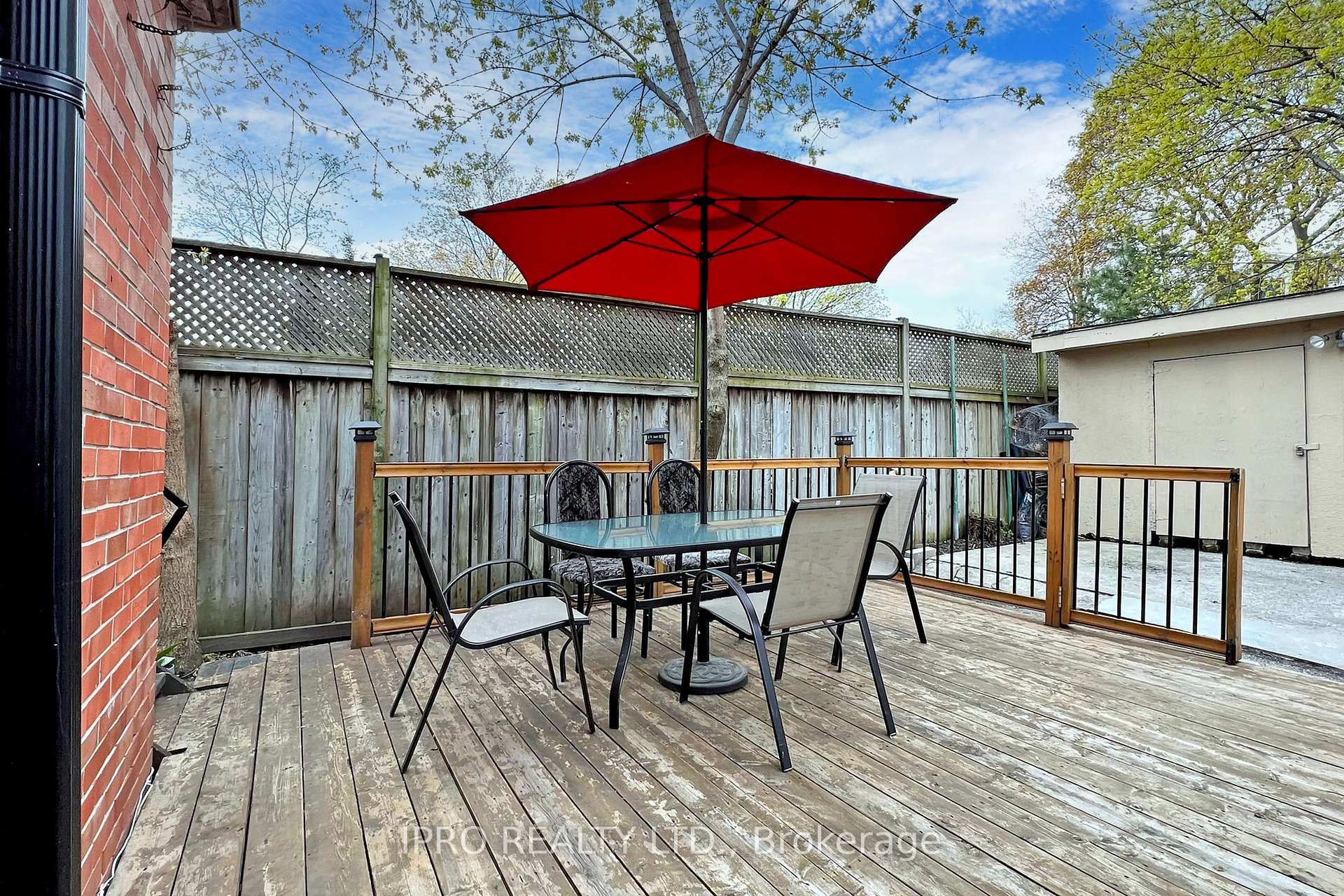 Photo 21 of 86 Oak Park Avenue, Toronto, Woodbine-Lumsden — HOMEH