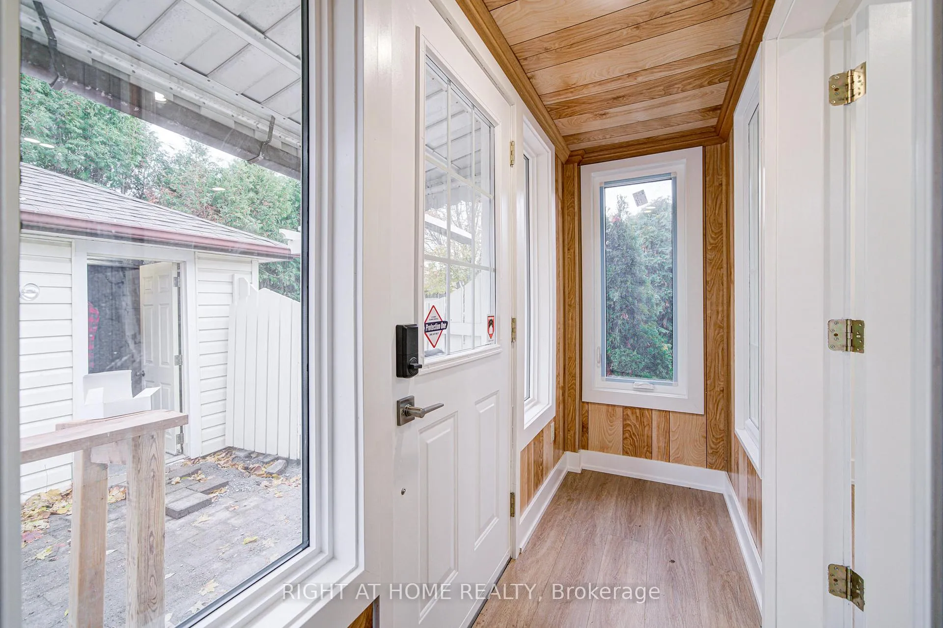 Photo 8 of (MAIN) 705 Glenforest Street, Oshawa, Northglen — HOMEH