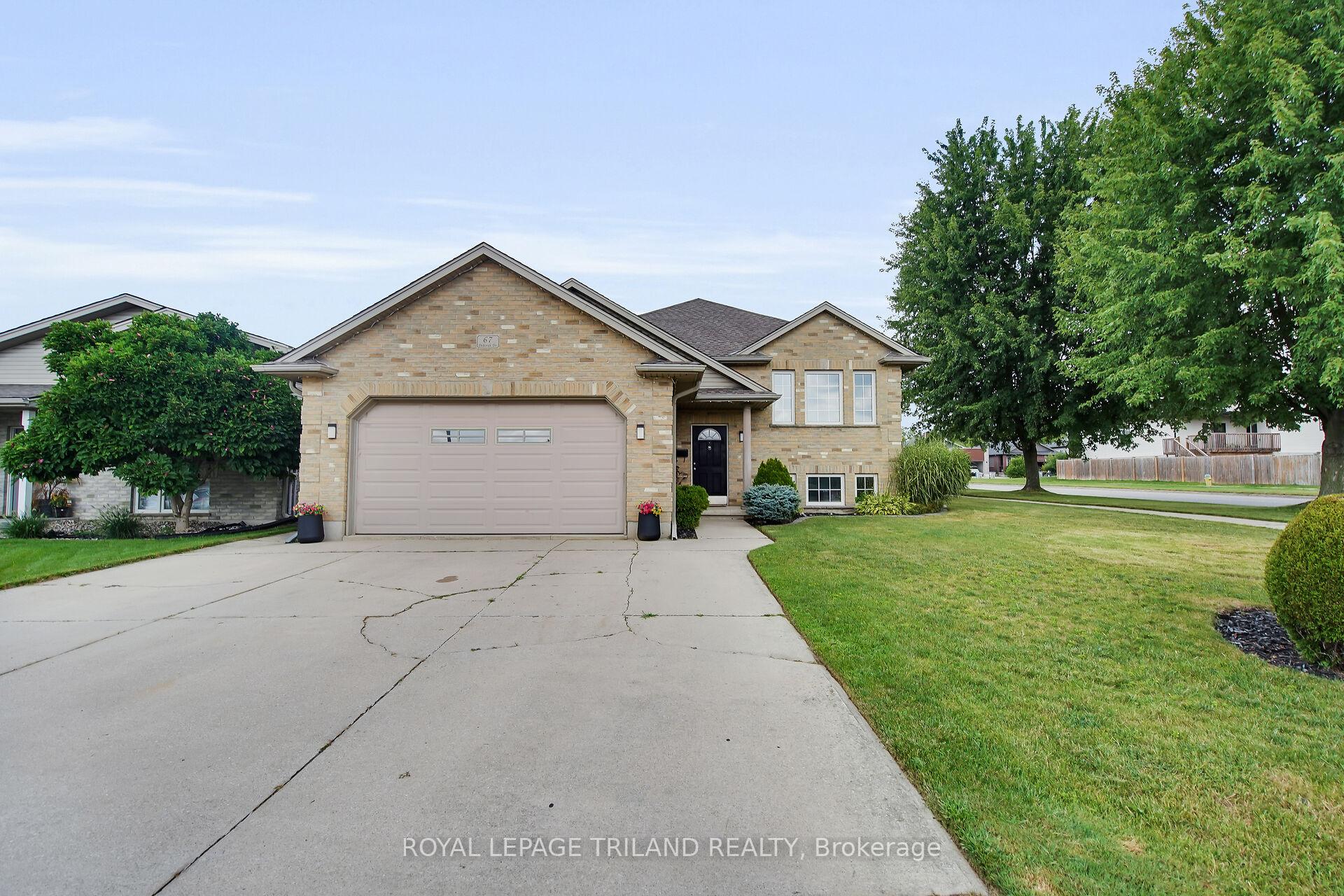 Photo 2 of 67 Deborah Drive, Strathroy-Caradoc, NE — HOMEH