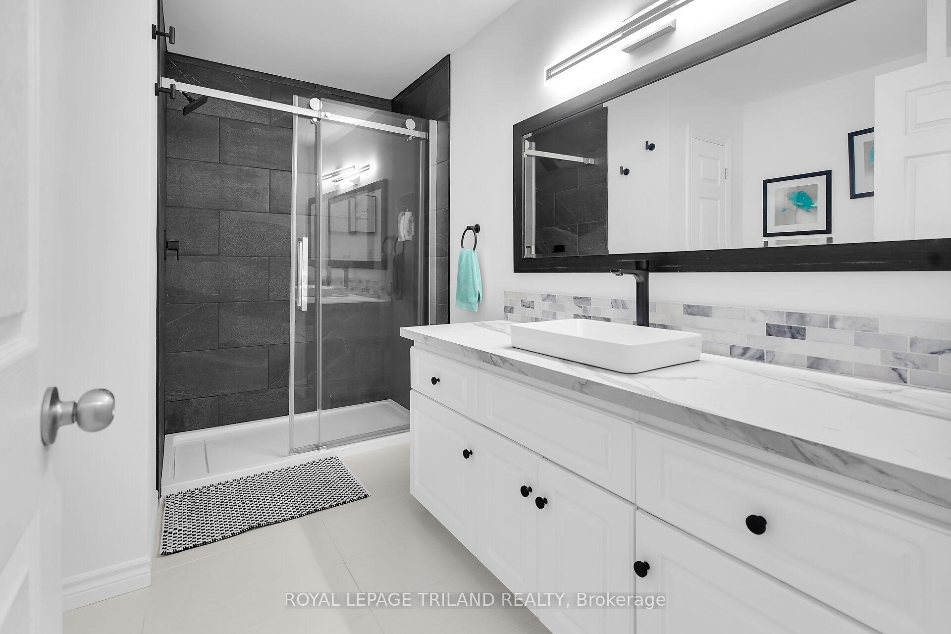 Photo 13 of 67 Deborah Drive, Strathroy-Caradoc, NE — HOMEH