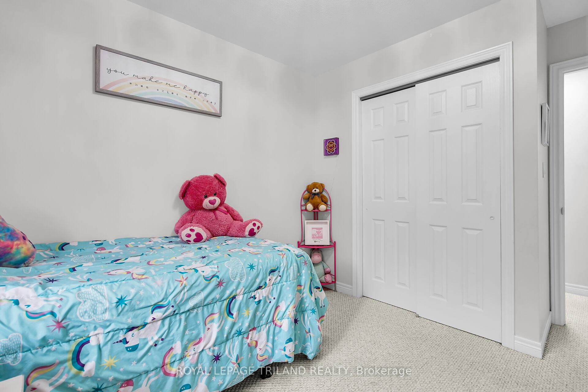 Photo 15 of 67 Deborah Drive, Strathroy-Caradoc, NE — HOMEH