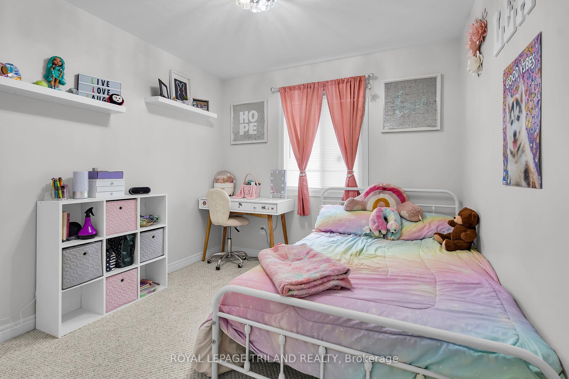 Photo 16 of 67 Deborah Drive, Strathroy-Caradoc, NE — HOMEH