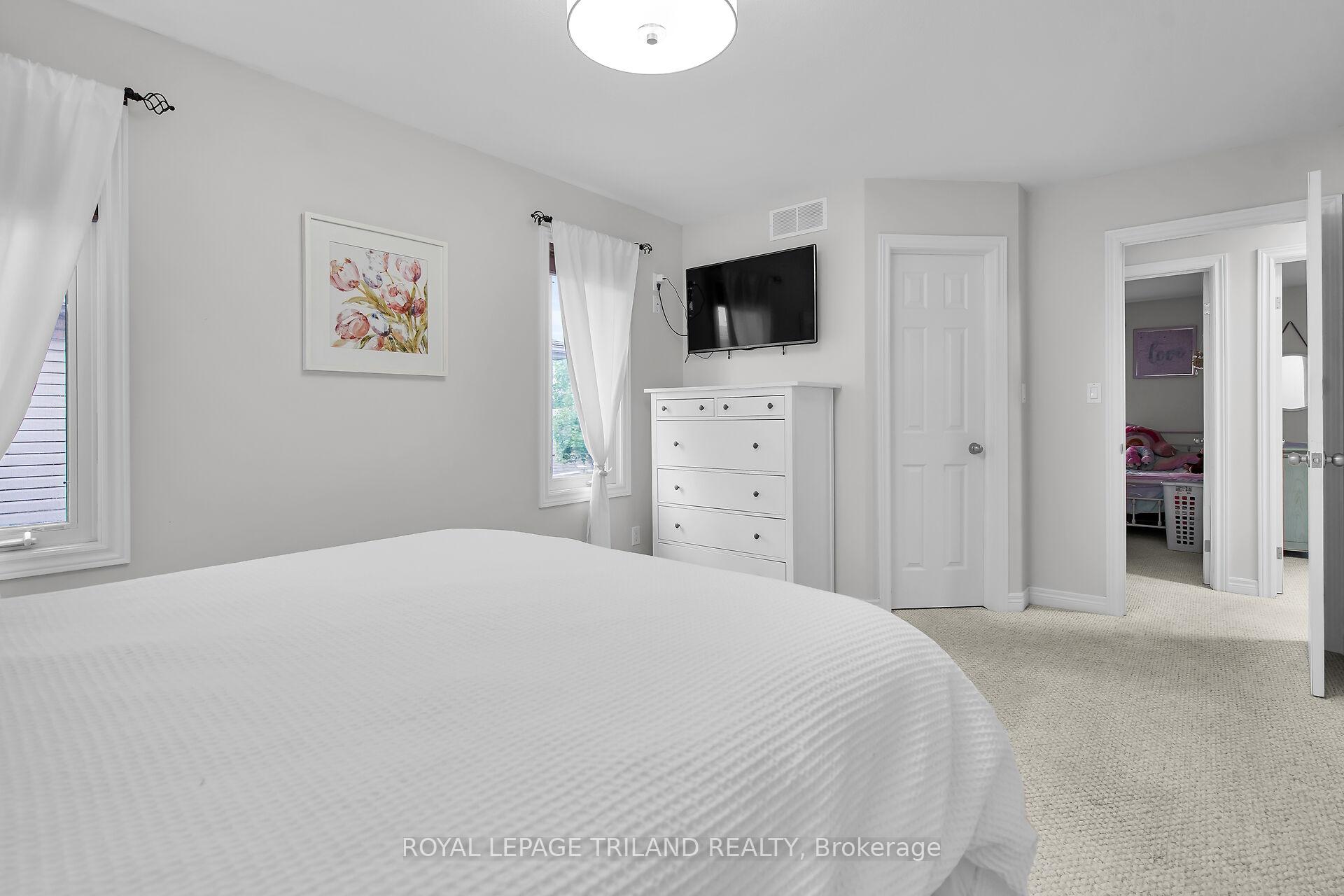 Photo 19 of 67 Deborah Drive, Strathroy-Caradoc, NE — HOMEH
